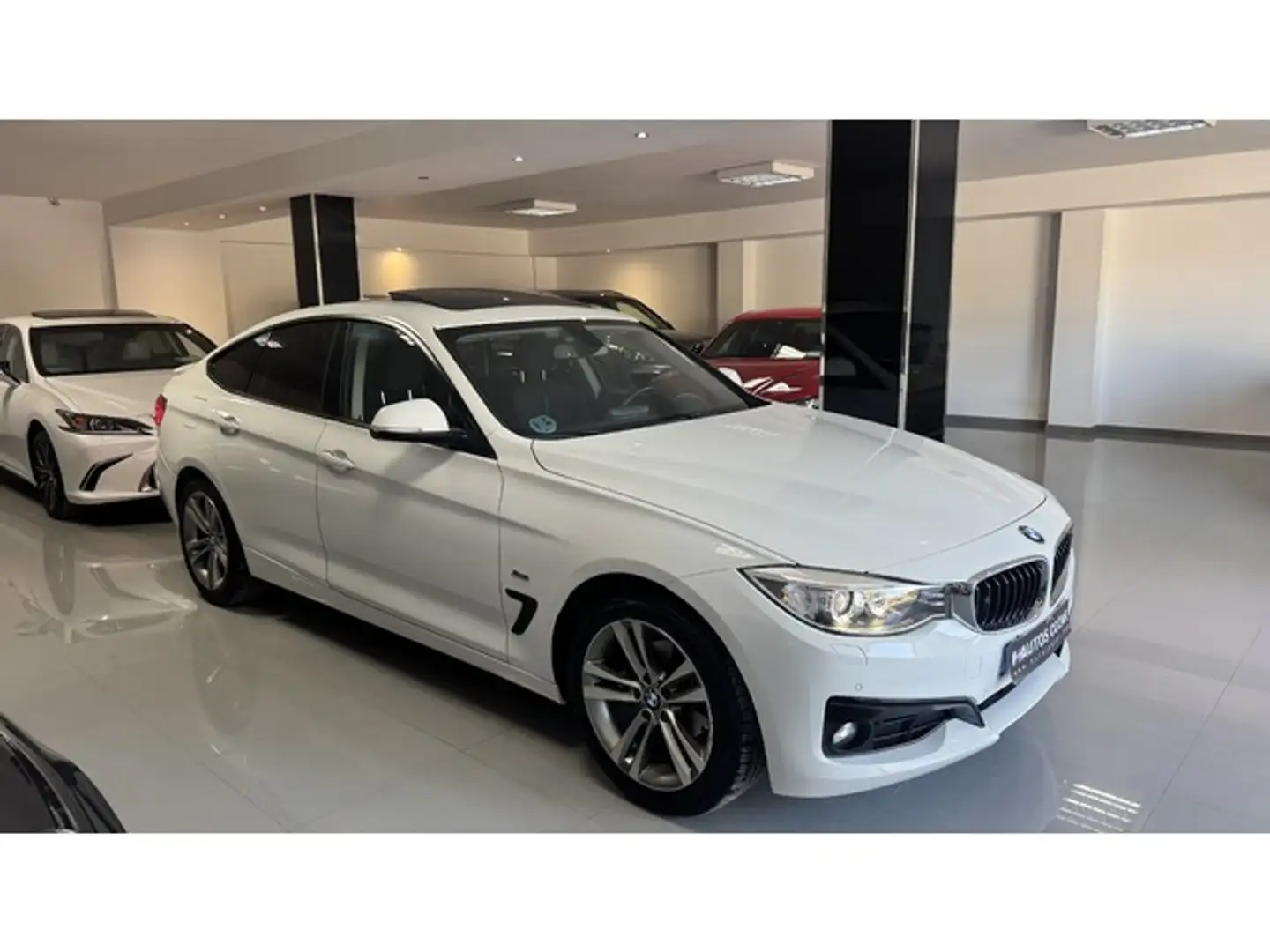 BMW 318 318d Gran Turismo Blanco - 1