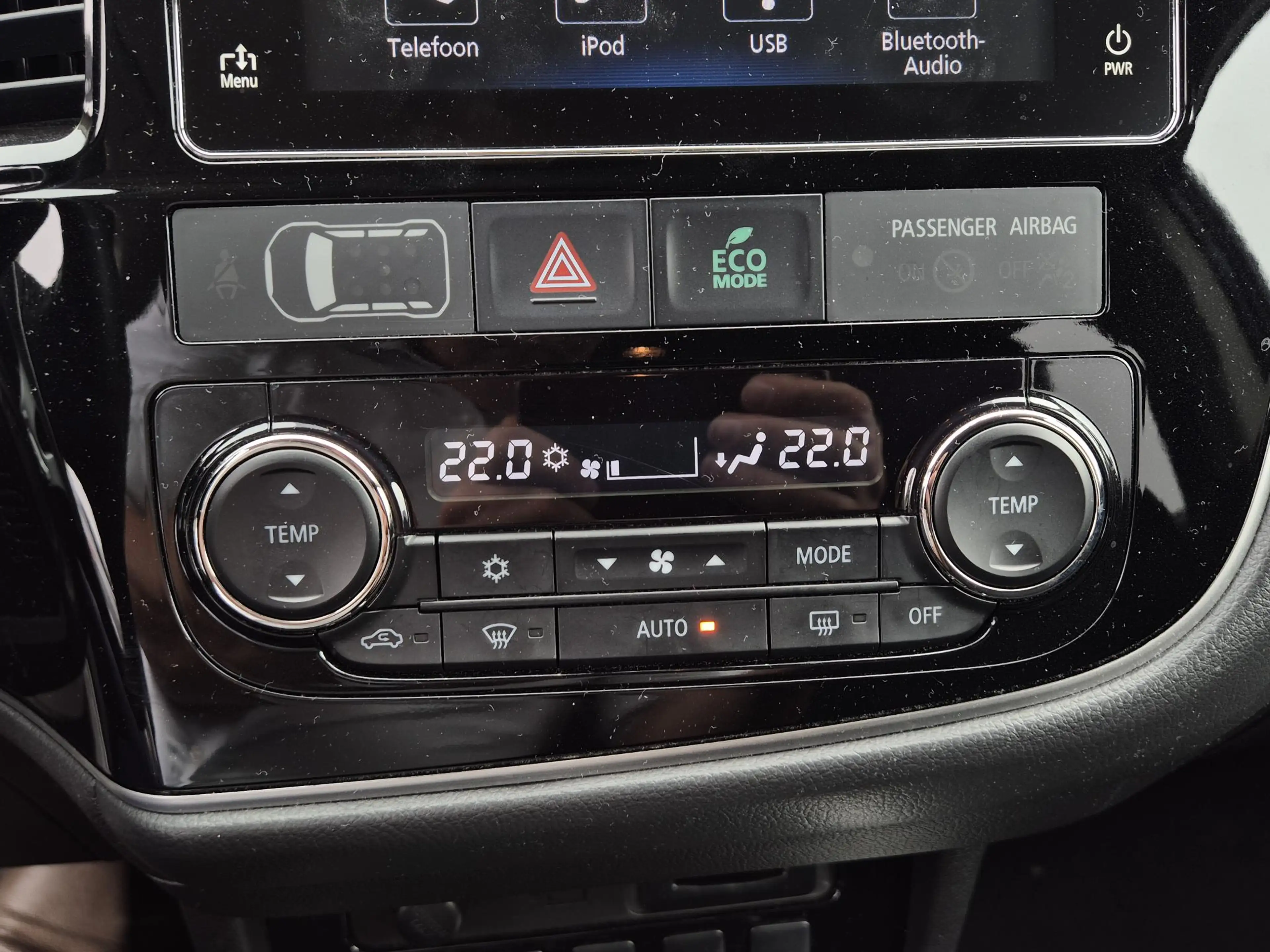 Mitsubishi Outlander 2.0 Connect Pro | AndroidAuto/ AppleCarplay | Auto — photo 12