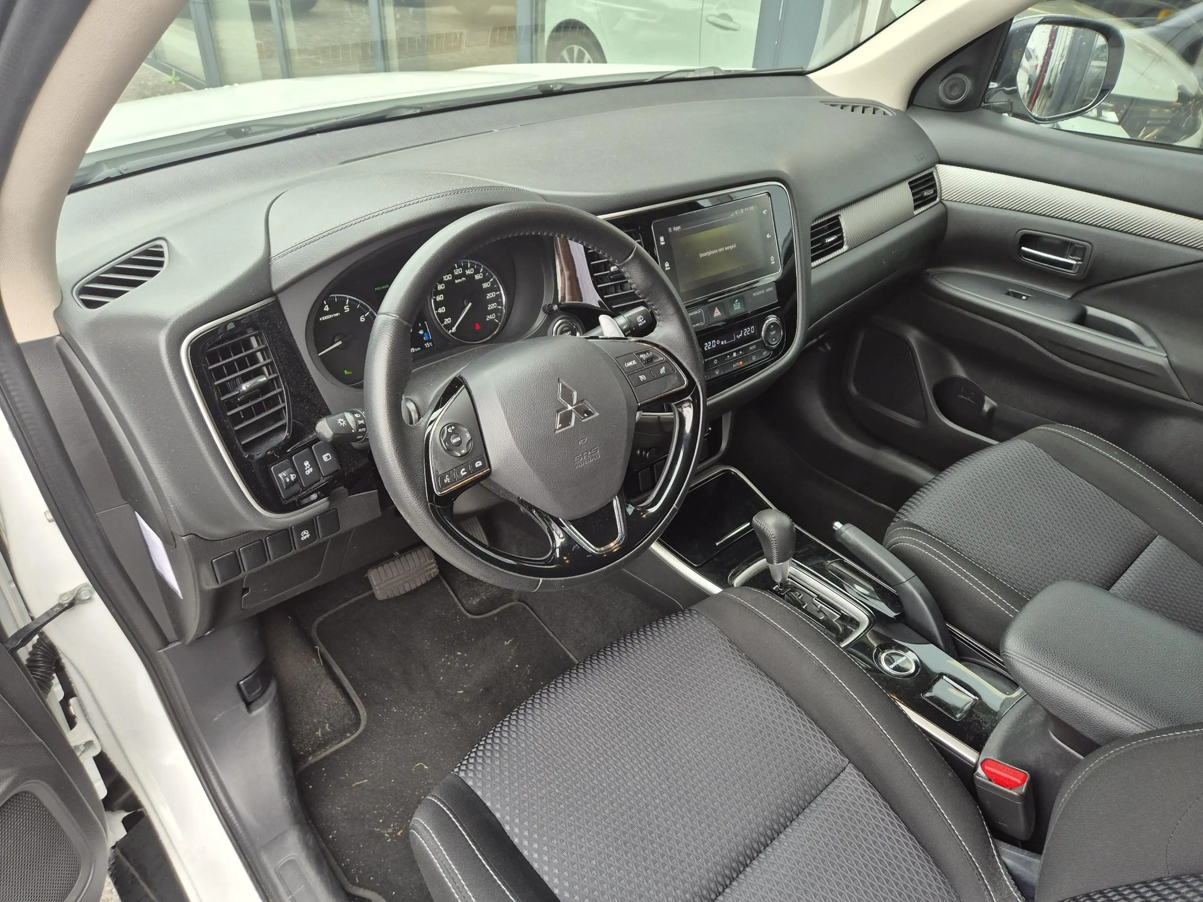 Mitsubishi Outlander 2.0 Connect Pro | AndroidAuto/ AppleCarplay | Auto — photo 16