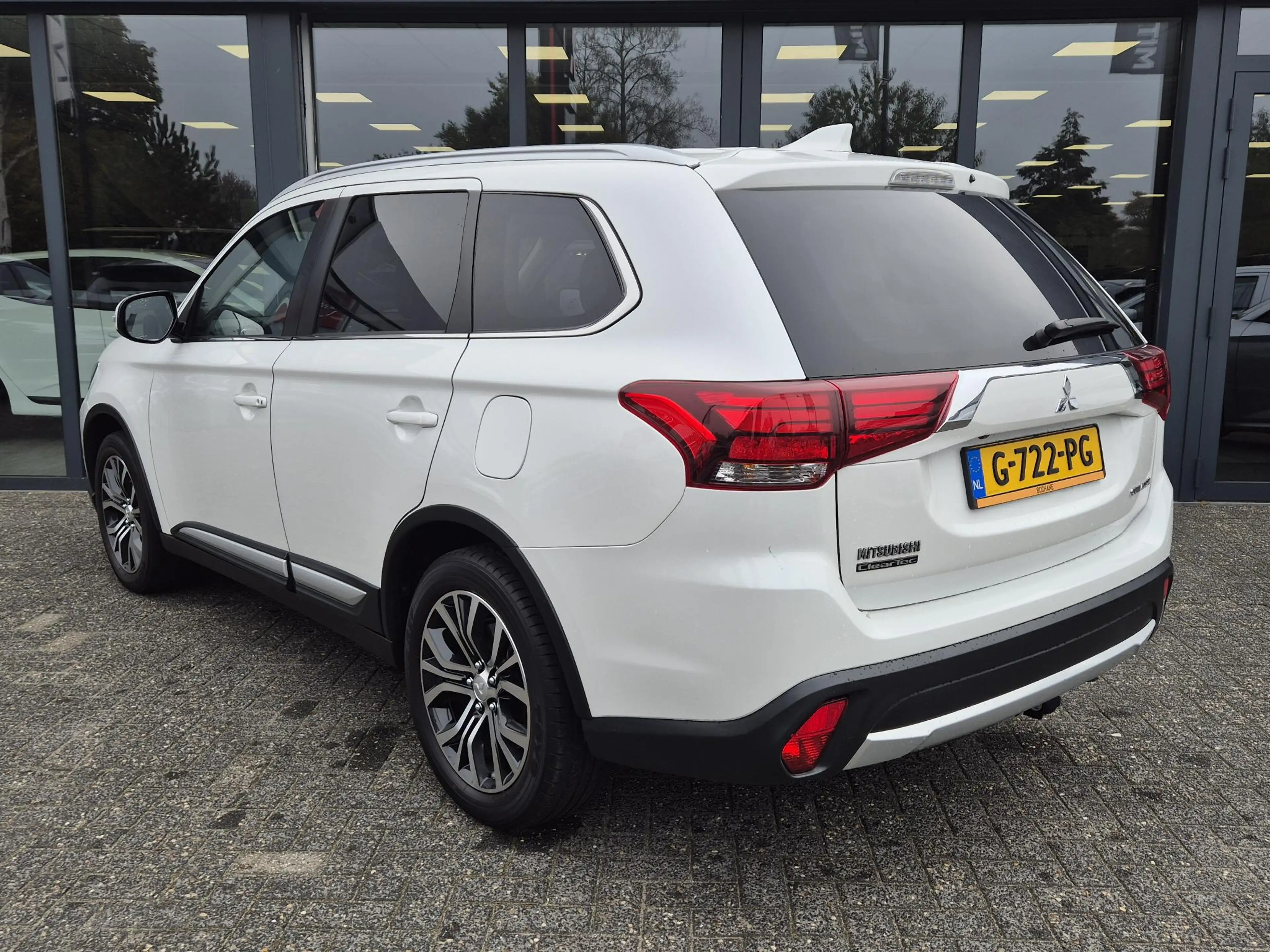 Mitsubishi Outlander 2.0 Connect Pro | AndroidAuto/ AppleCarplay | Auto — photo 6