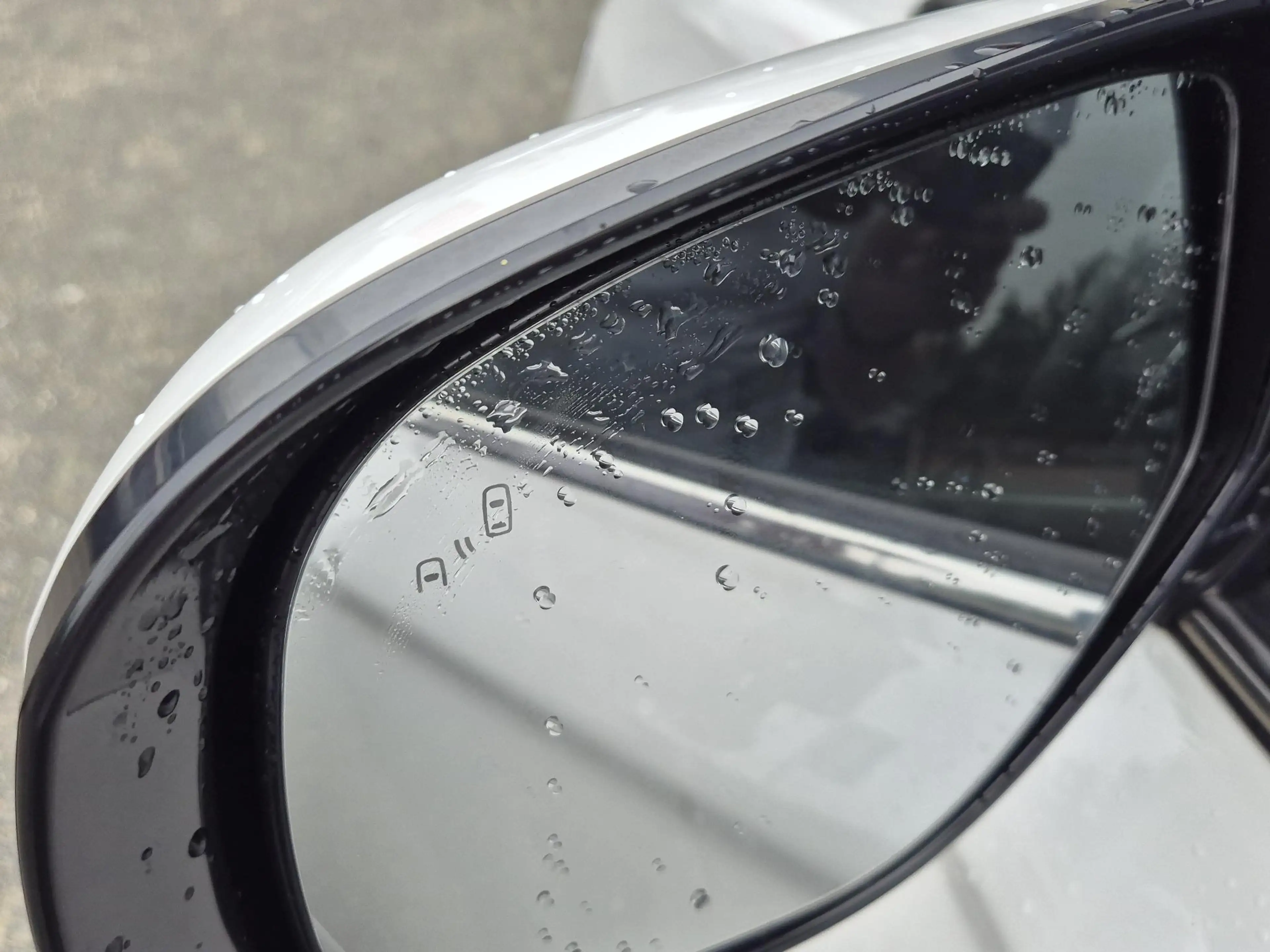 Mitsubishi Outlander 2.0 Connect Pro | AndroidAuto/ AppleCarplay | Auto — photo 13