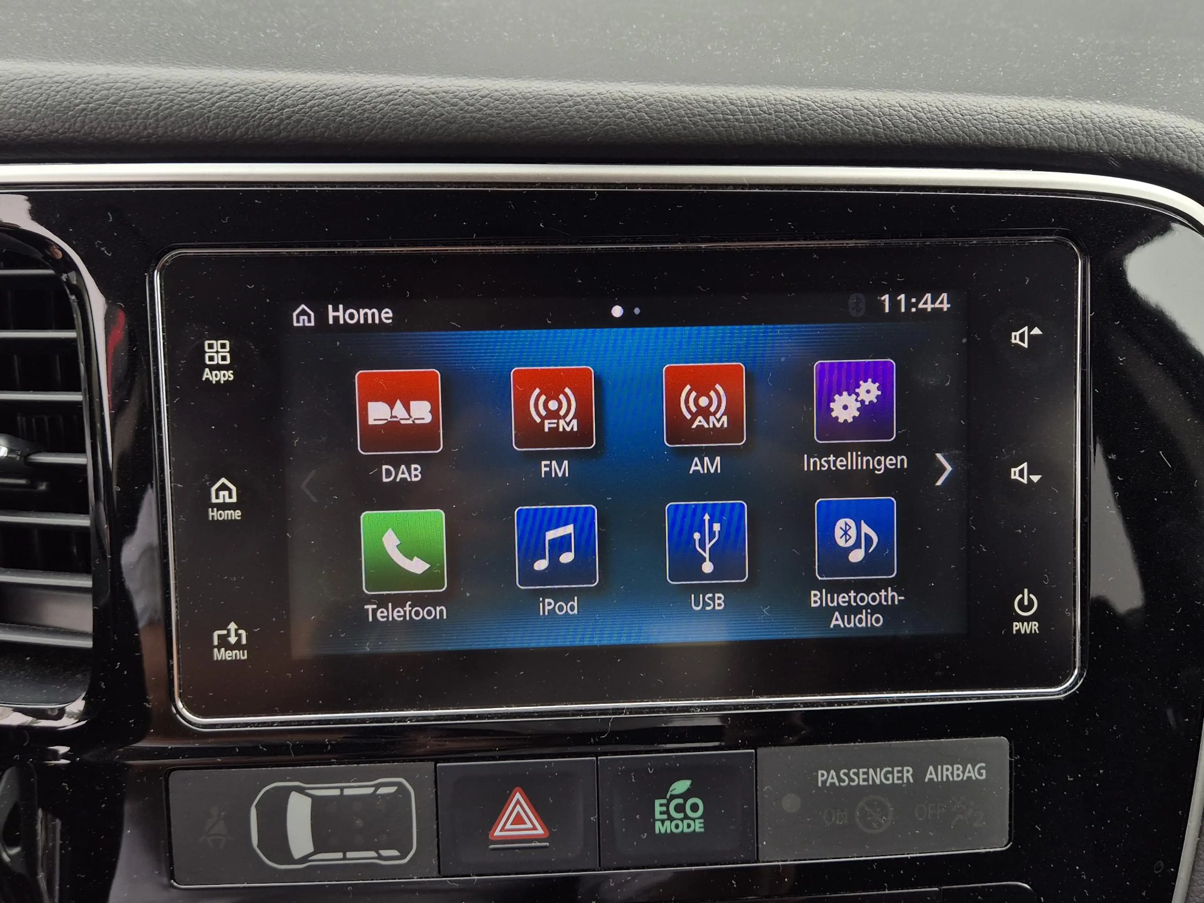 Mitsubishi Outlander 2.0 Connect Pro | AndroidAuto/ AppleCarplay | Auto — photo 28