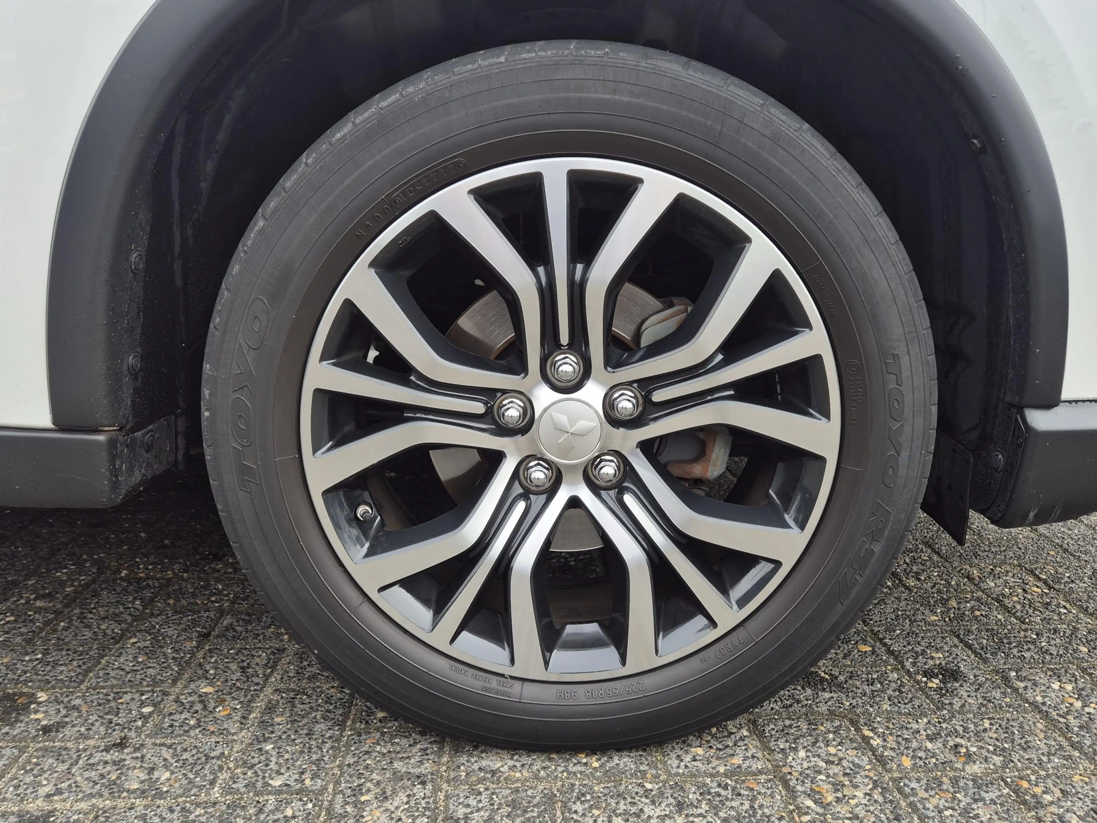 Mitsubishi Outlander 2.0 Connect Pro | AndroidAuto/ AppleCarplay | Auto — photo 19