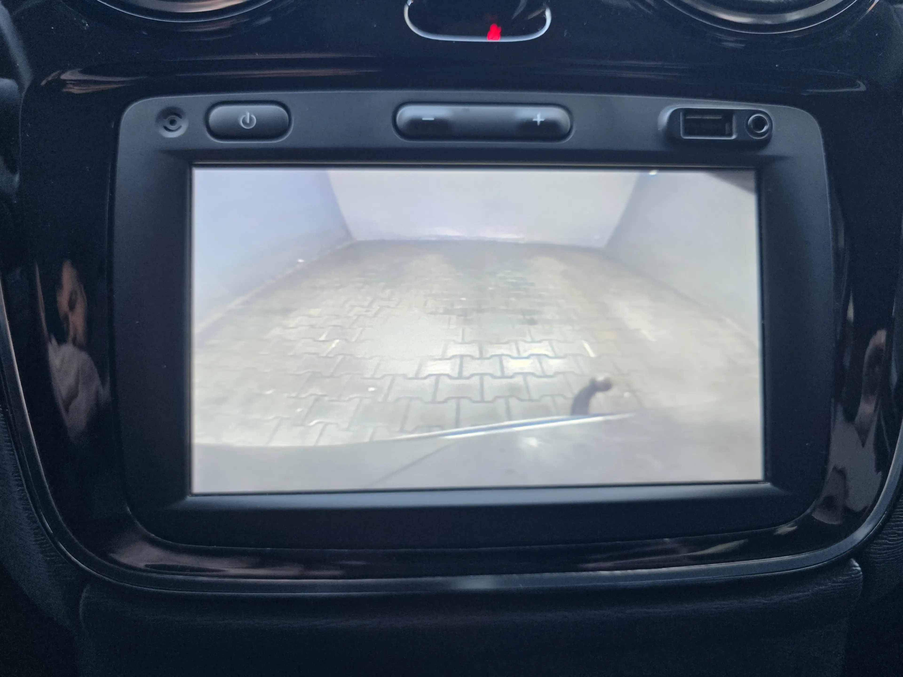 Dacia Lodgy Stepway, 7 SITZER, NAVI, R-KAMERA, ANHÄNGERK. — photo 15