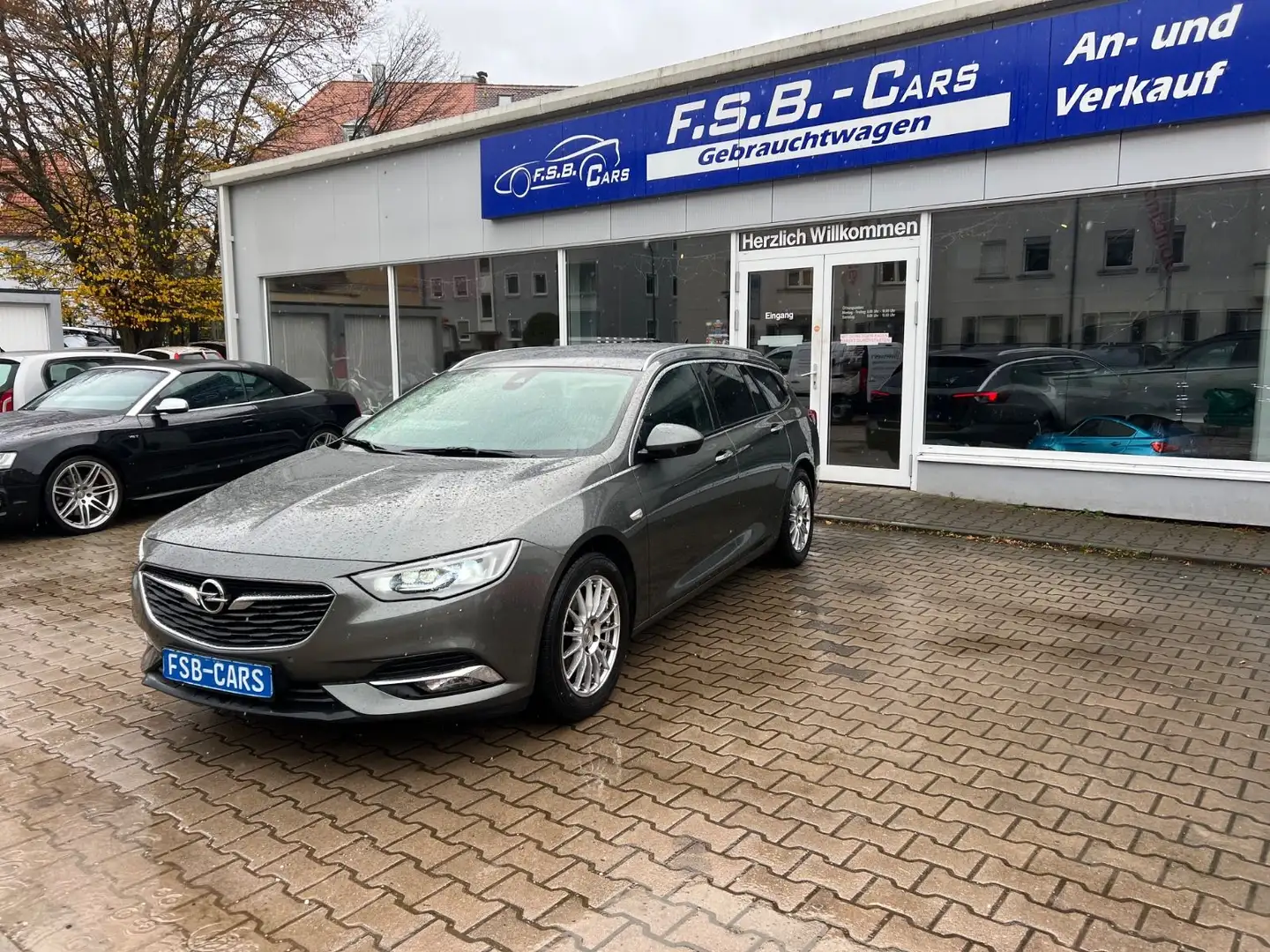 Opel Insignia B Sports Tourer Innovation Grau - 1