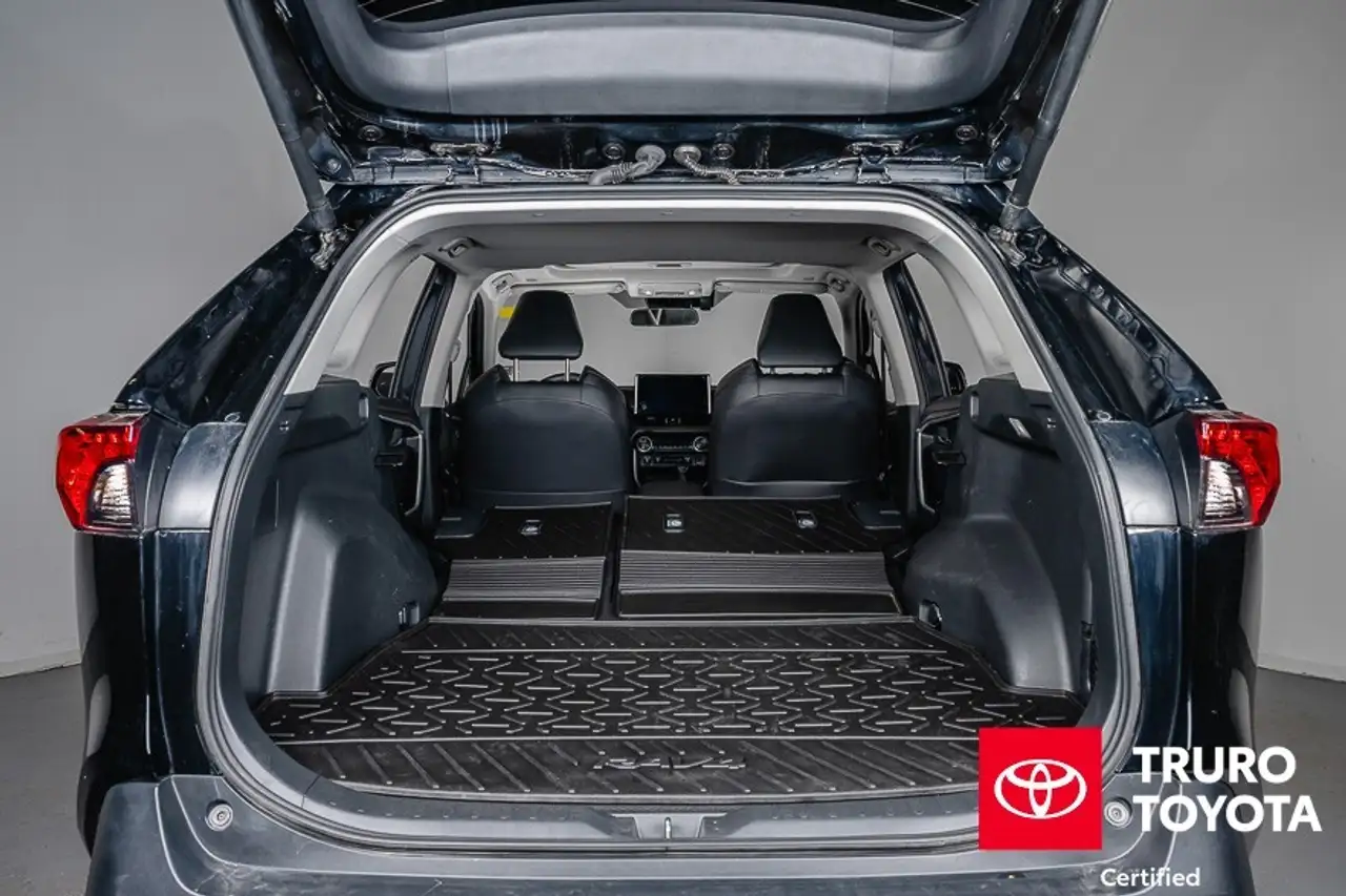 Toyota RAV 4 снимка Toyota RAV 4