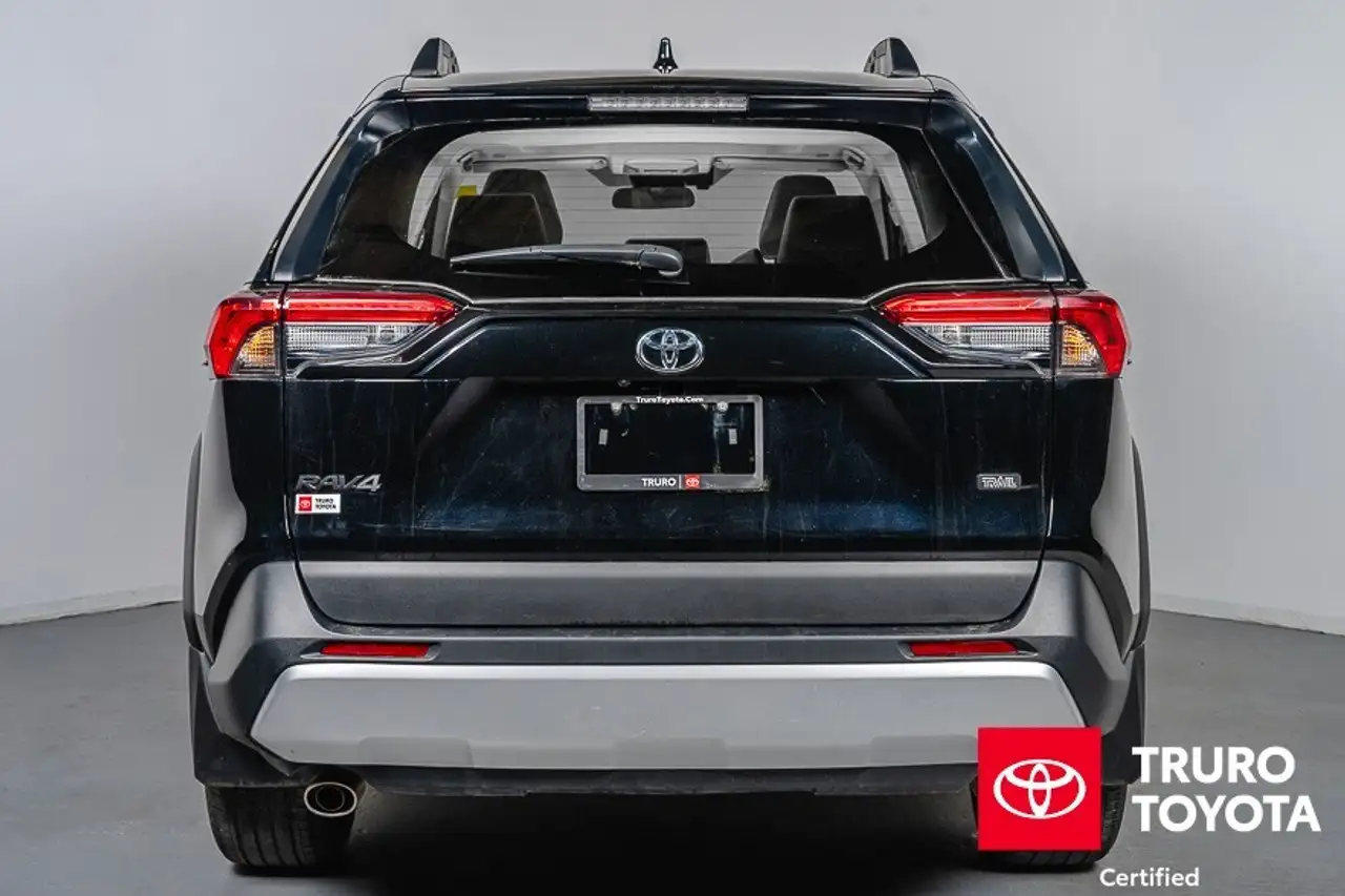 Toyota RAV 4 снимка Toyota RAV 4