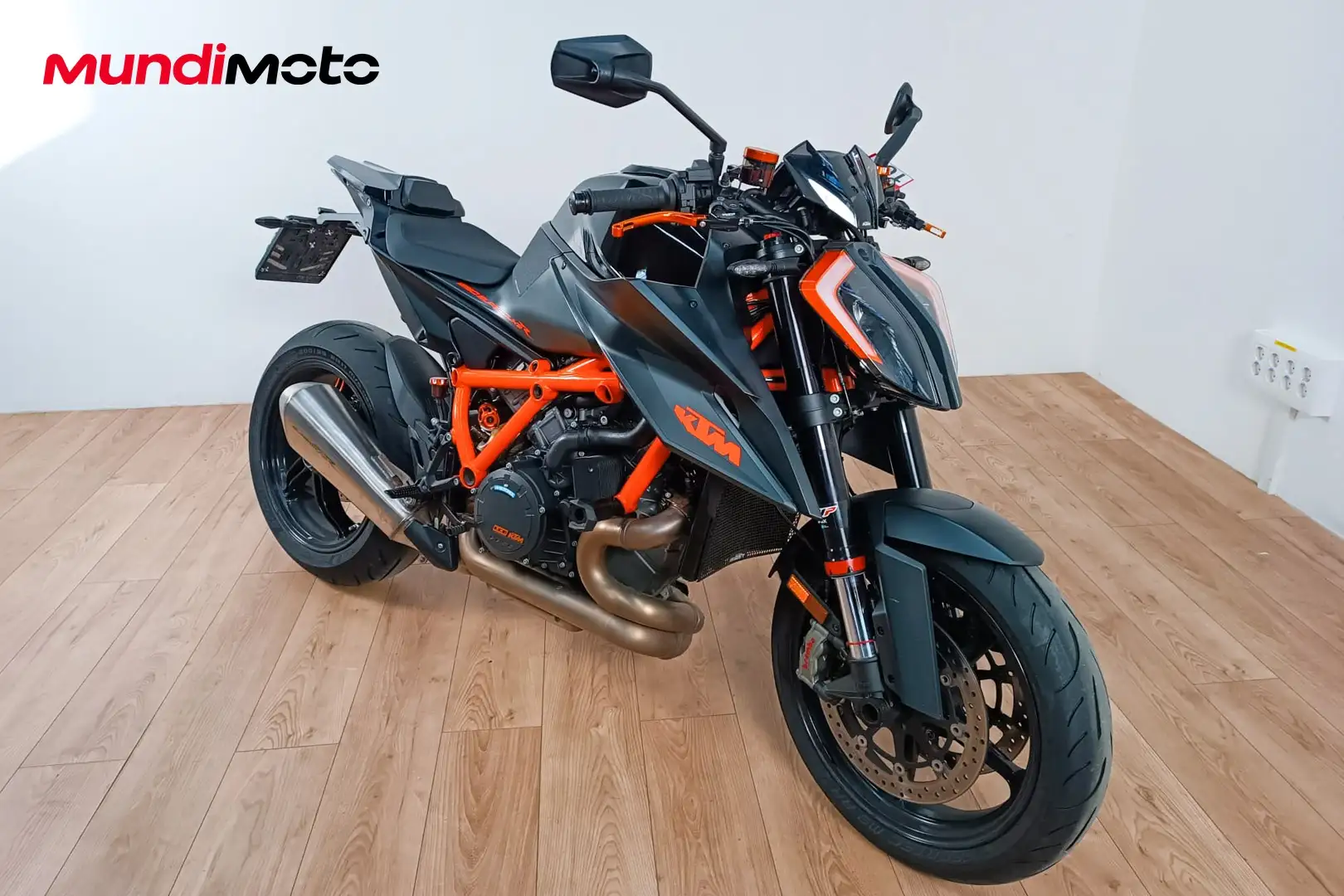 KTM 1290 Super Duke R - 2