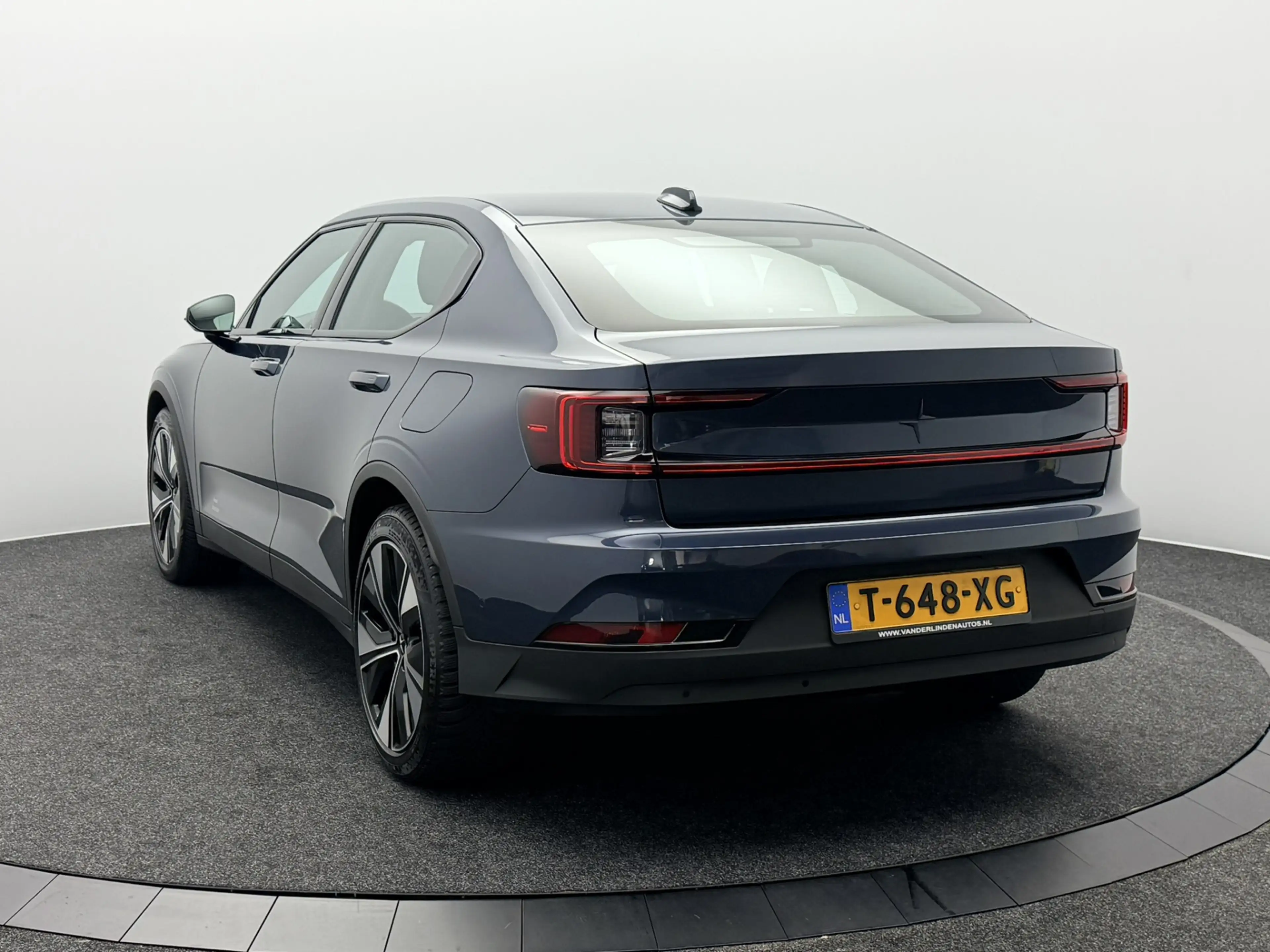 Polestar 2 Long Range Single Motor 82 kWh SOH 95,5% | Pilot P — photo 6