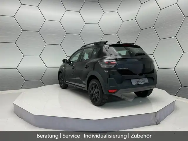 Dacia Sandero view 3