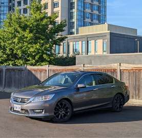 Honda Accord Touring| No Accident| Clean Carfax| S