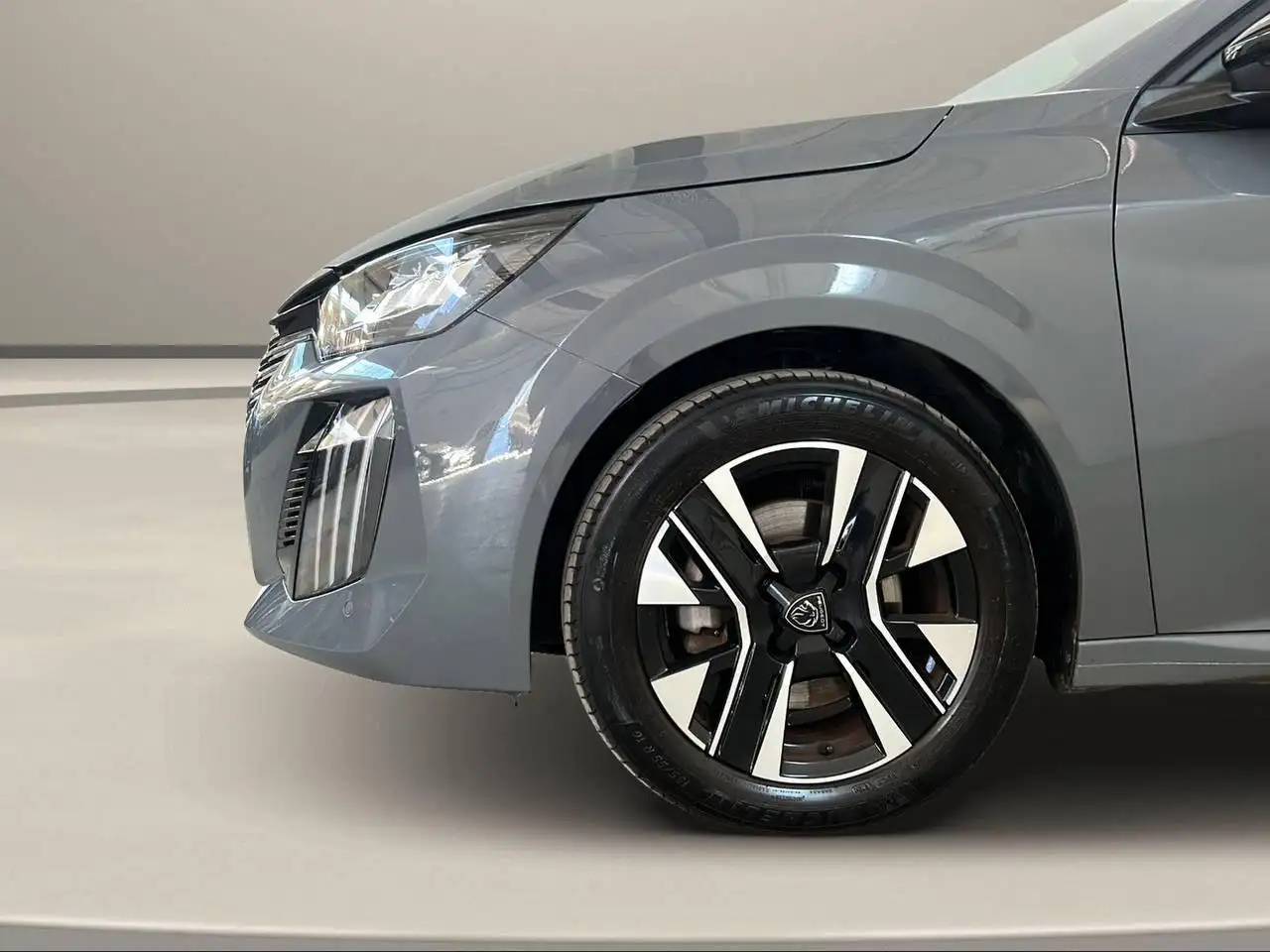 Peugeot 208 PureTech 100 Stop&Start 5 porte Allure 38