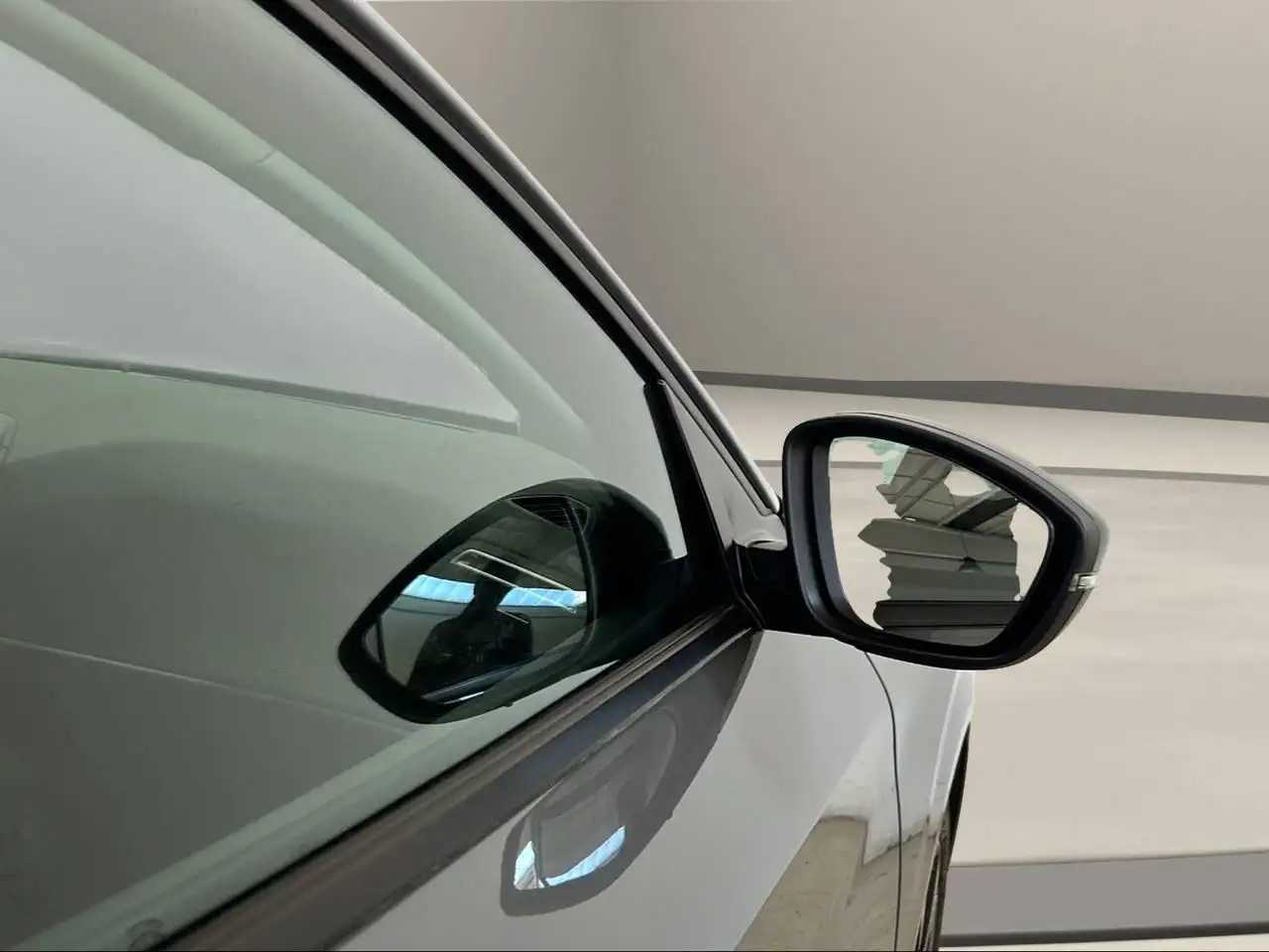 Peugeot 208 PureTech 100 Stop&Start 5 porte Allure 35