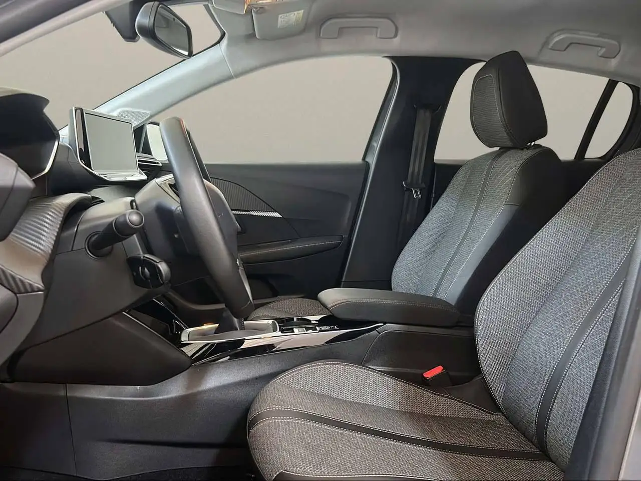 Peugeot 208 PureTech 100 Stop&Start 5 porte Allure 8