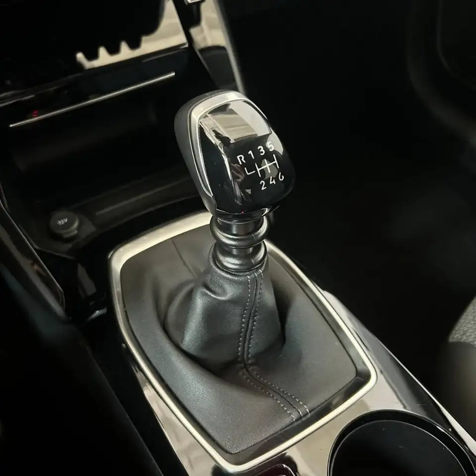 Peugeot 208 PureTech 100 Stop&Start 5 porte Allure 25