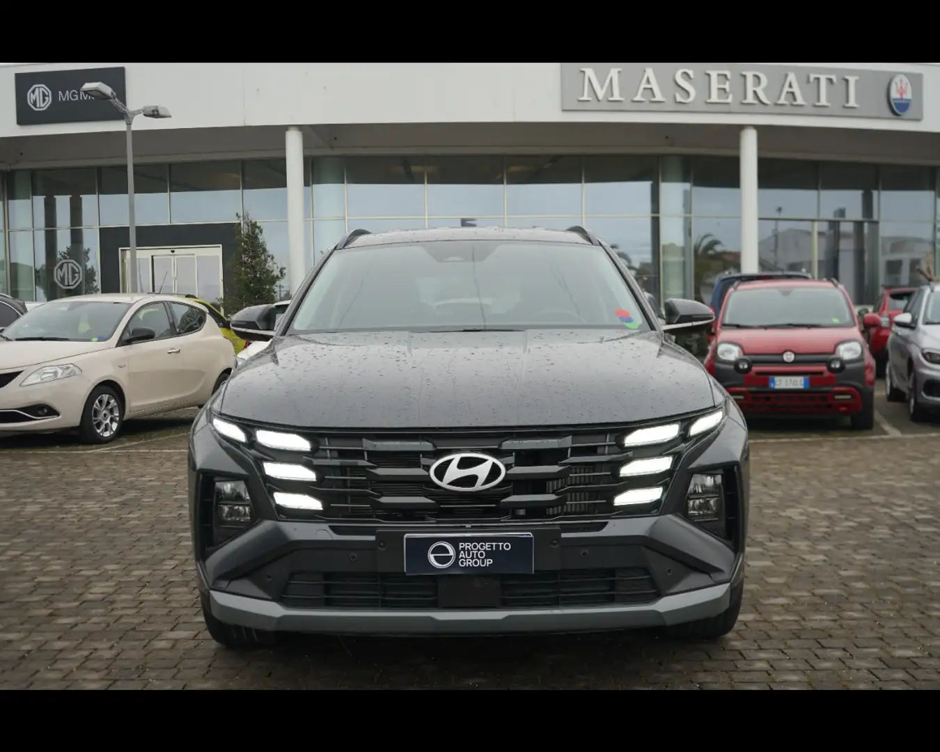 Hyundai TUCSON 1.6 CRDI 48V DCT Business Grau - 2