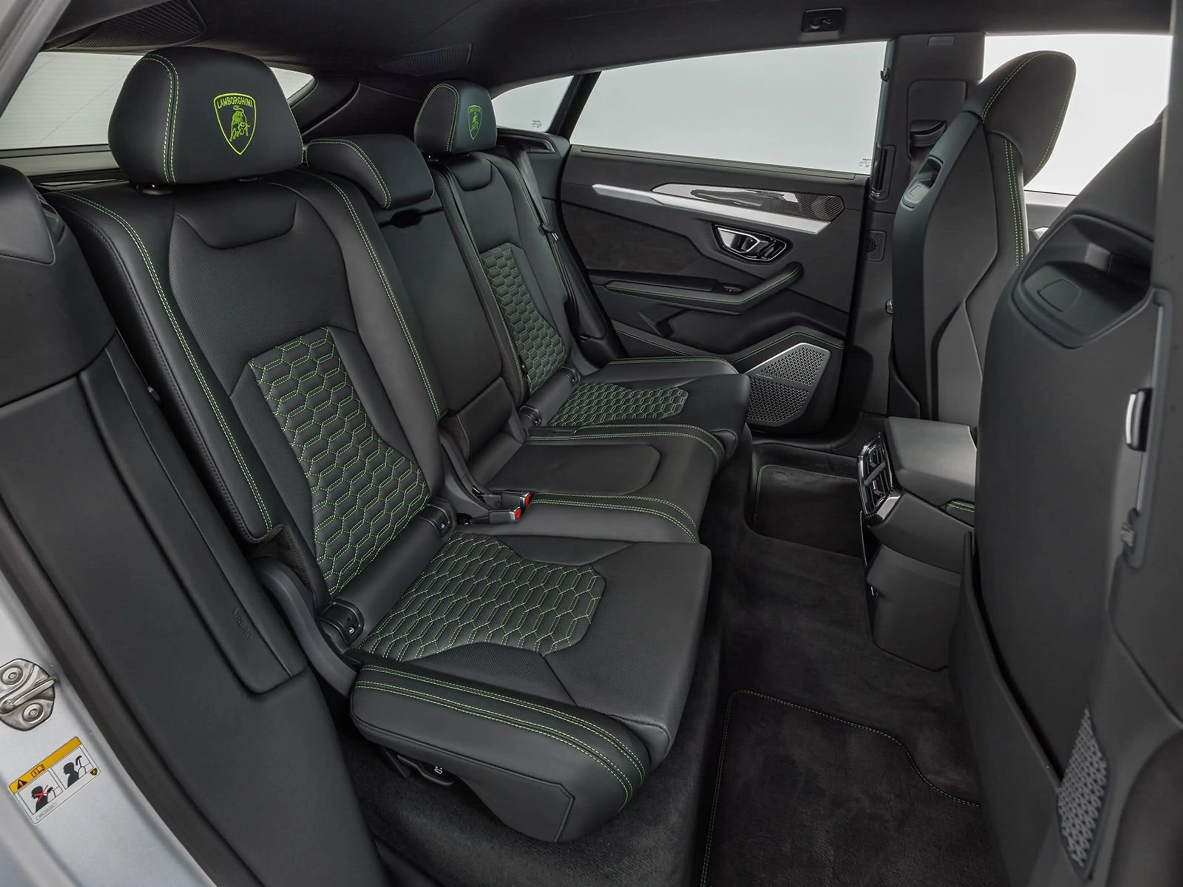 Lamborghini Urus Carbon/Akrapovic/Selezione — photo 15