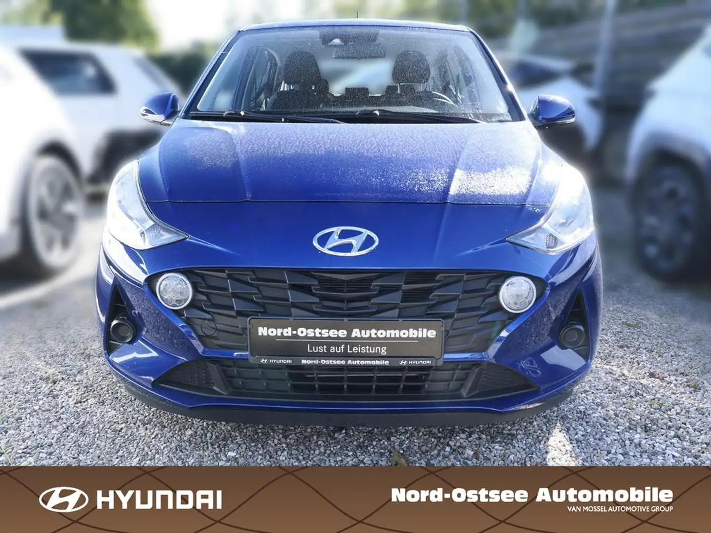 Hyundai i10 1.2 TREND PDC SITZHEIZUNG KLIMA Blauw - 2