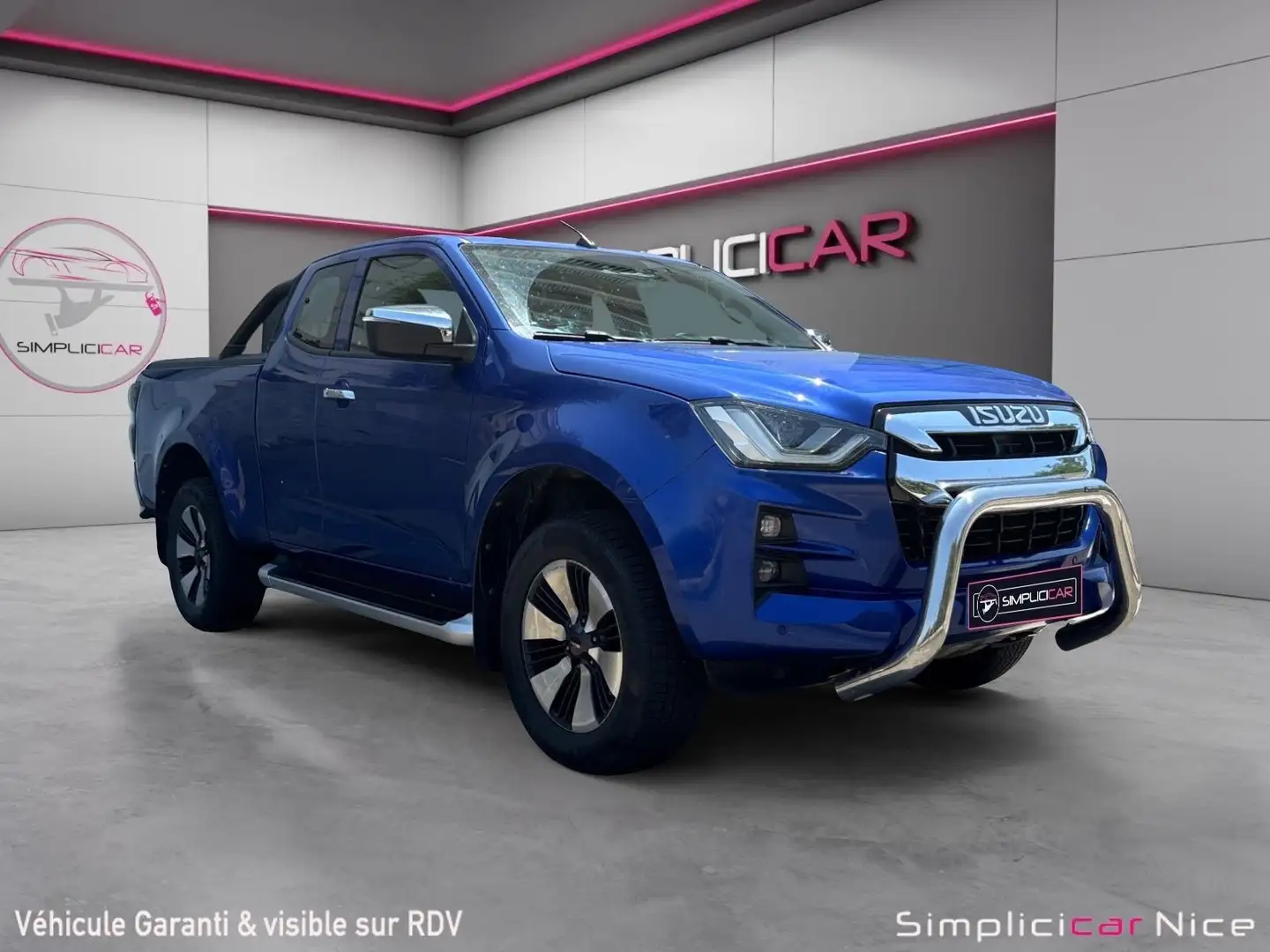 Isuzu D-Max F Bleu - 1