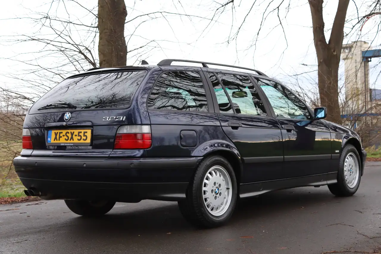 BMW 323 Edition, foto 4