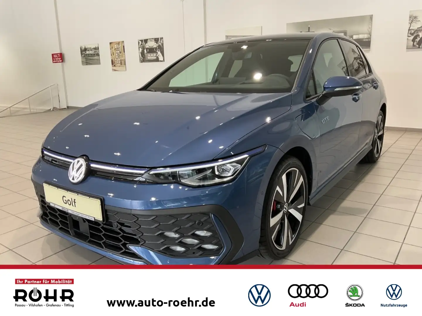 Volkswagen Golf VIII GTE (AHK.Kamera.Area View.DCC.SideAssist) 1.5 Schwarz - 1