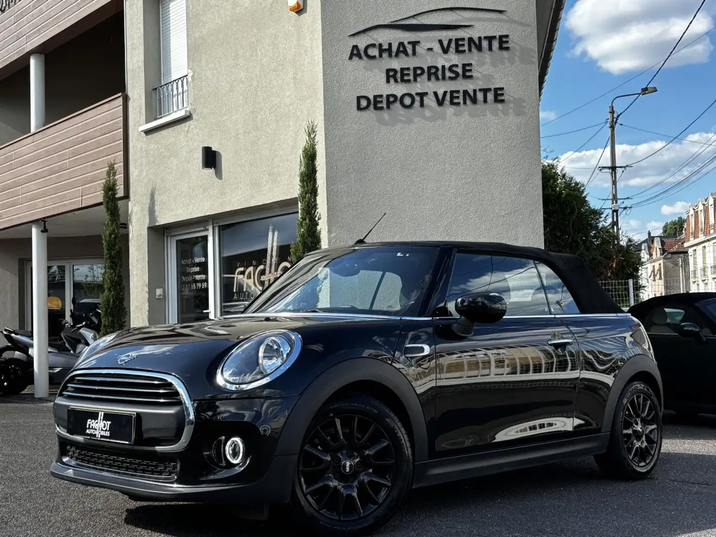 MINI One Mini Cabriolet 1.5i - 102  F57 LCI CABRIOLET One P Noir - 2