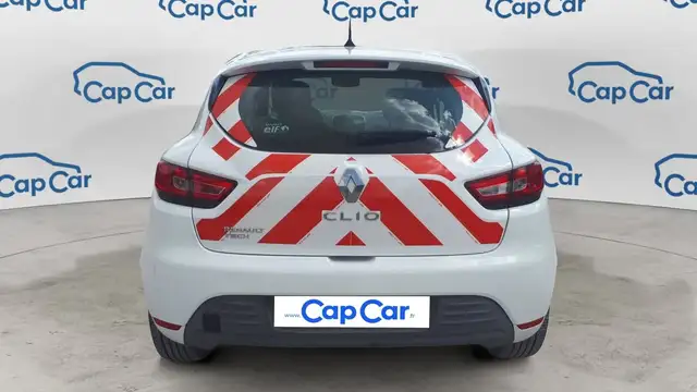 Renault Clio view 3