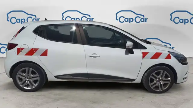 Renault Clio view 4
