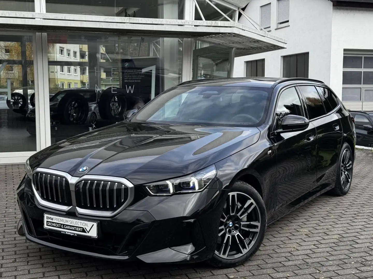 BMW 540 d xDr.T.M Sport Standh.AHK Sitzbel.SuView ACC Negro - 2