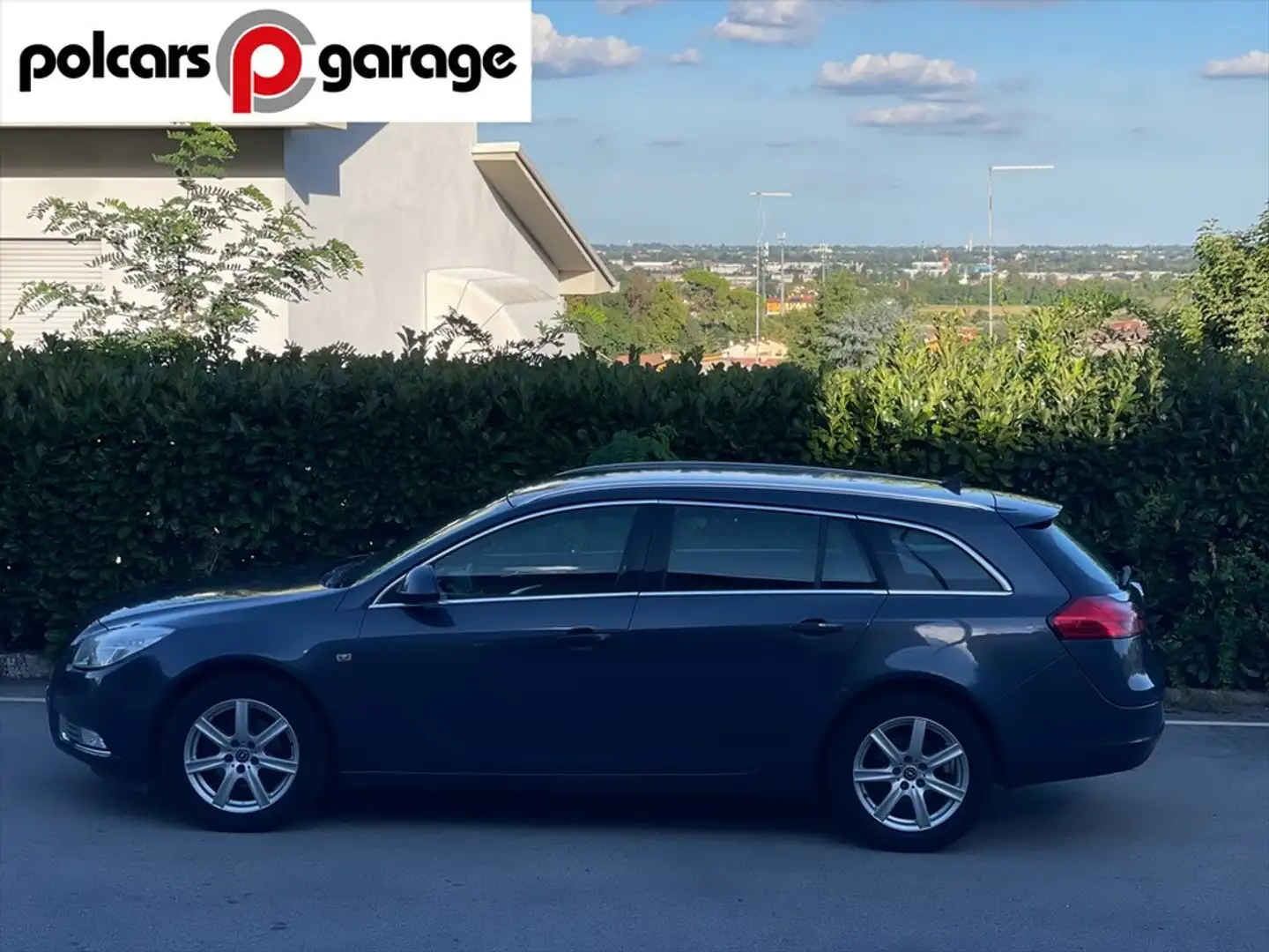 Opel Insignia Sports Tourer 2.0 cdti Cosmo - 2