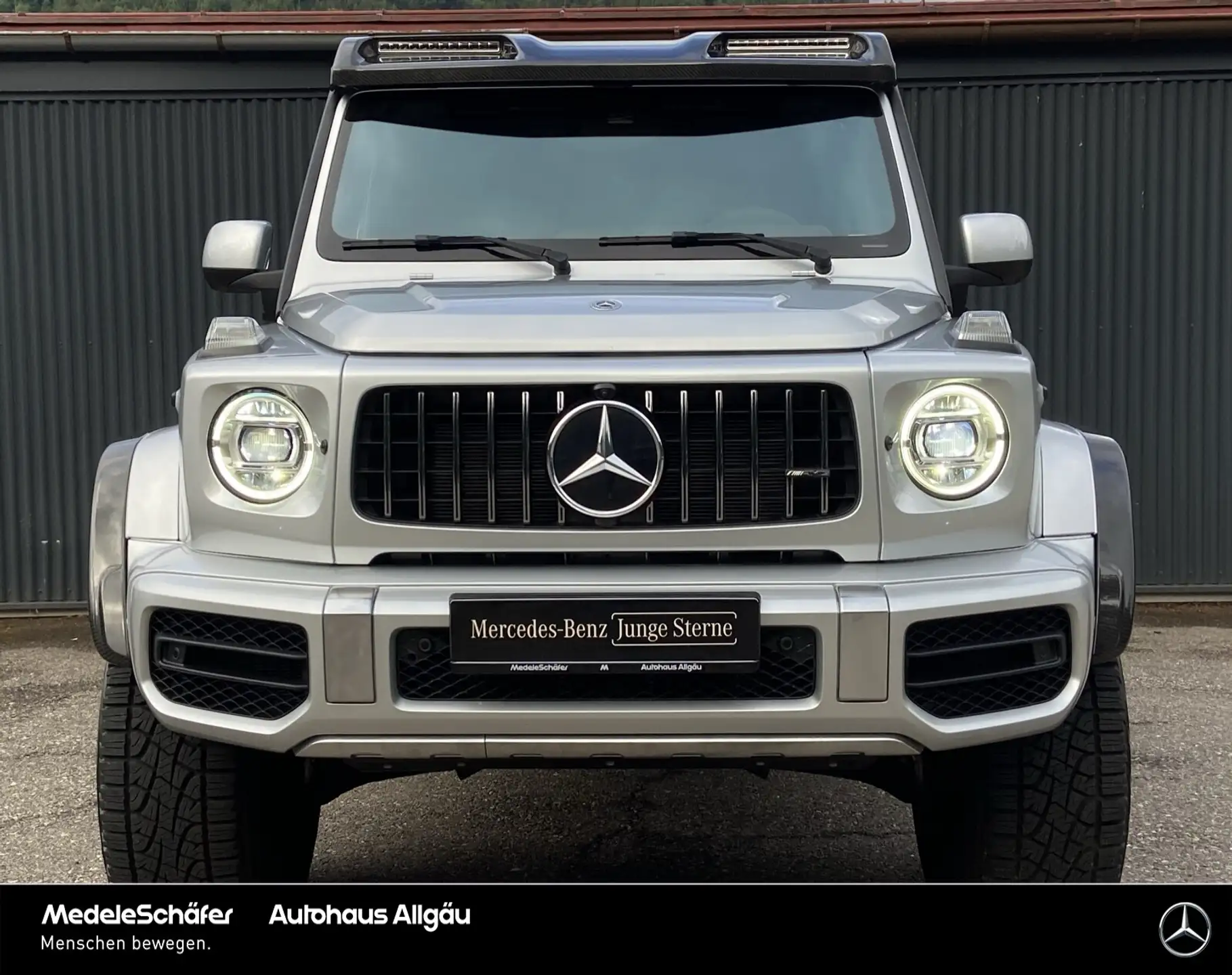 벤츠 G-Class G 63 AMG 2022 은색 사진 2