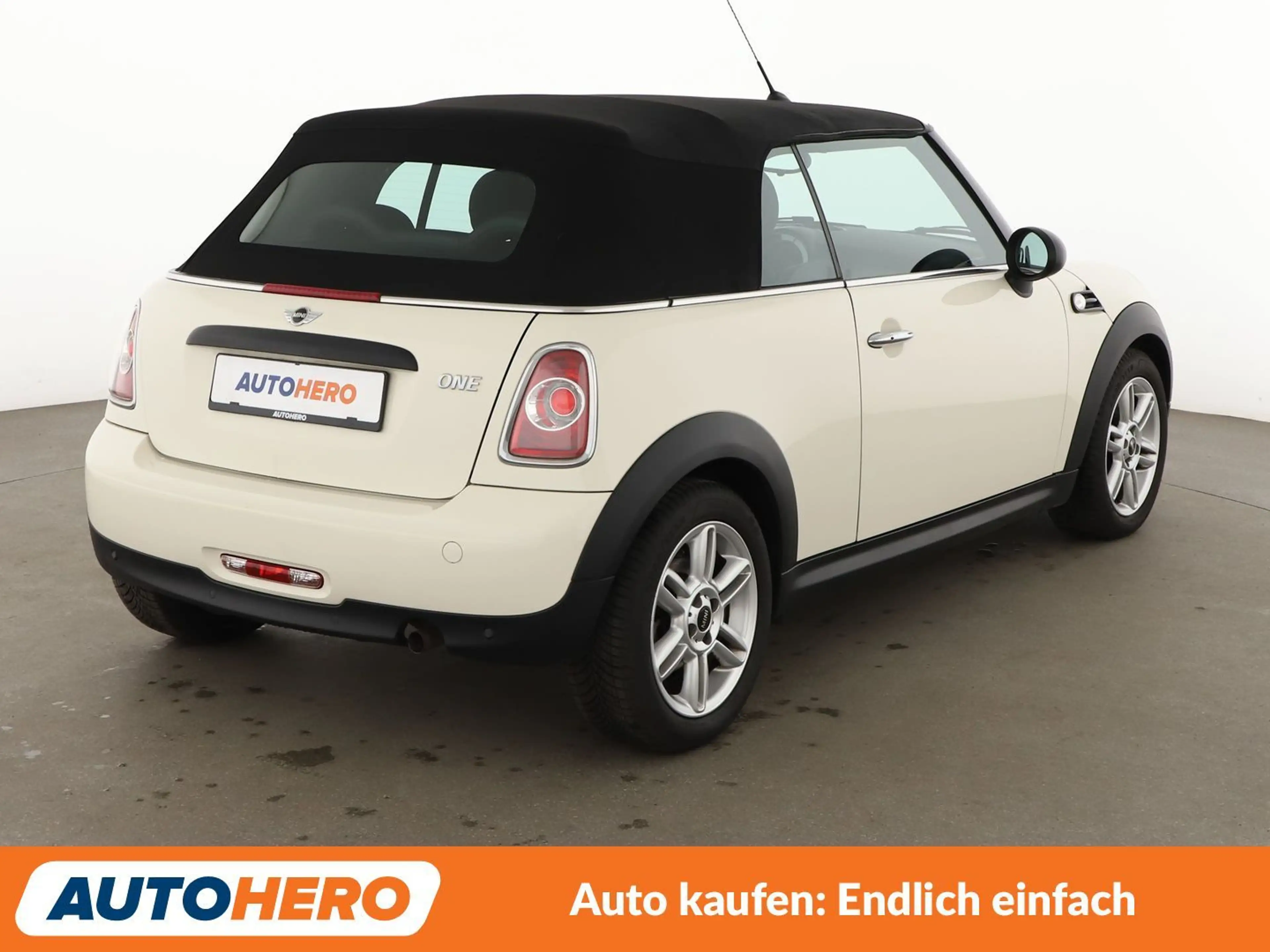 MINI One Cabrio One *NAVI*TEMPO*PDC*KLIMA*GARANTIE* — photo 6