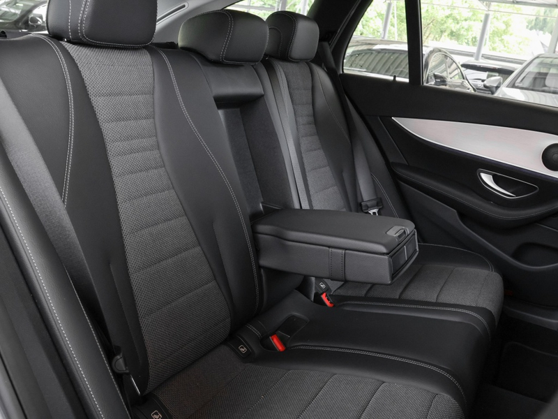 Mercedes-Benz E 220 d T Avantgarde/AHK/360/Totw/Ambiente/LED — photo 7