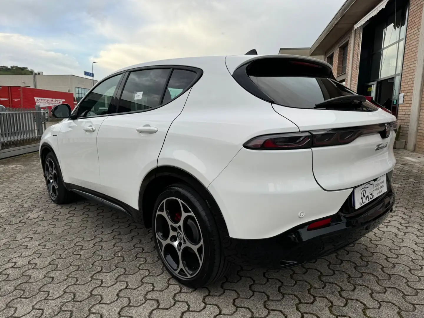 Alfa Romeo Tonale 1.6 diesel 130 CV TCT6 Veloce Blanc - 2