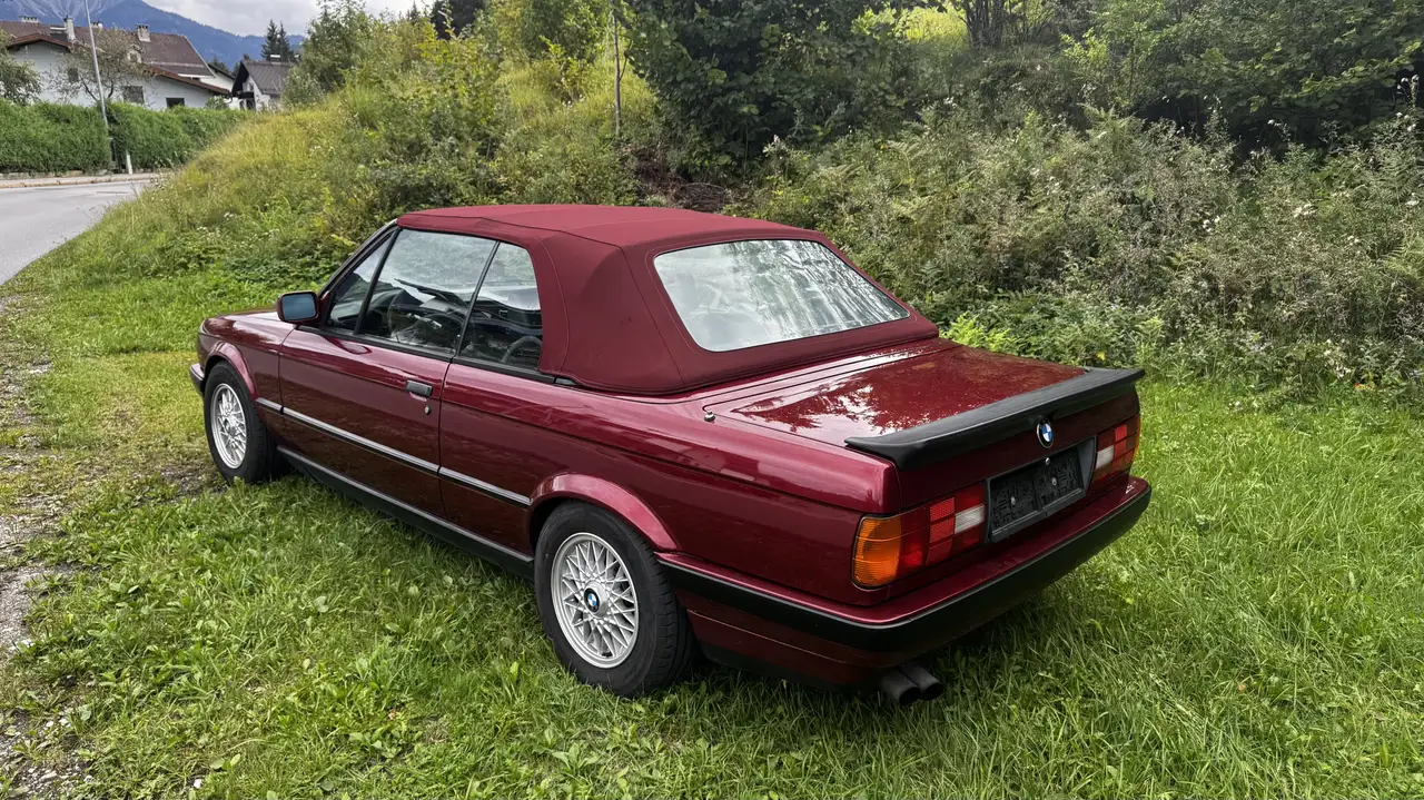 BMW 320 i Cabrio Orginal Zustand, foto 9
