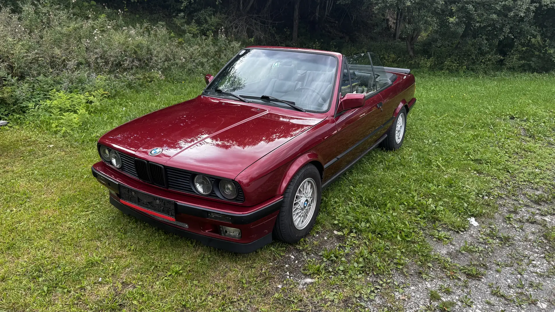 BMW 320 i Cabrio Orginal Zustand Rot - 2