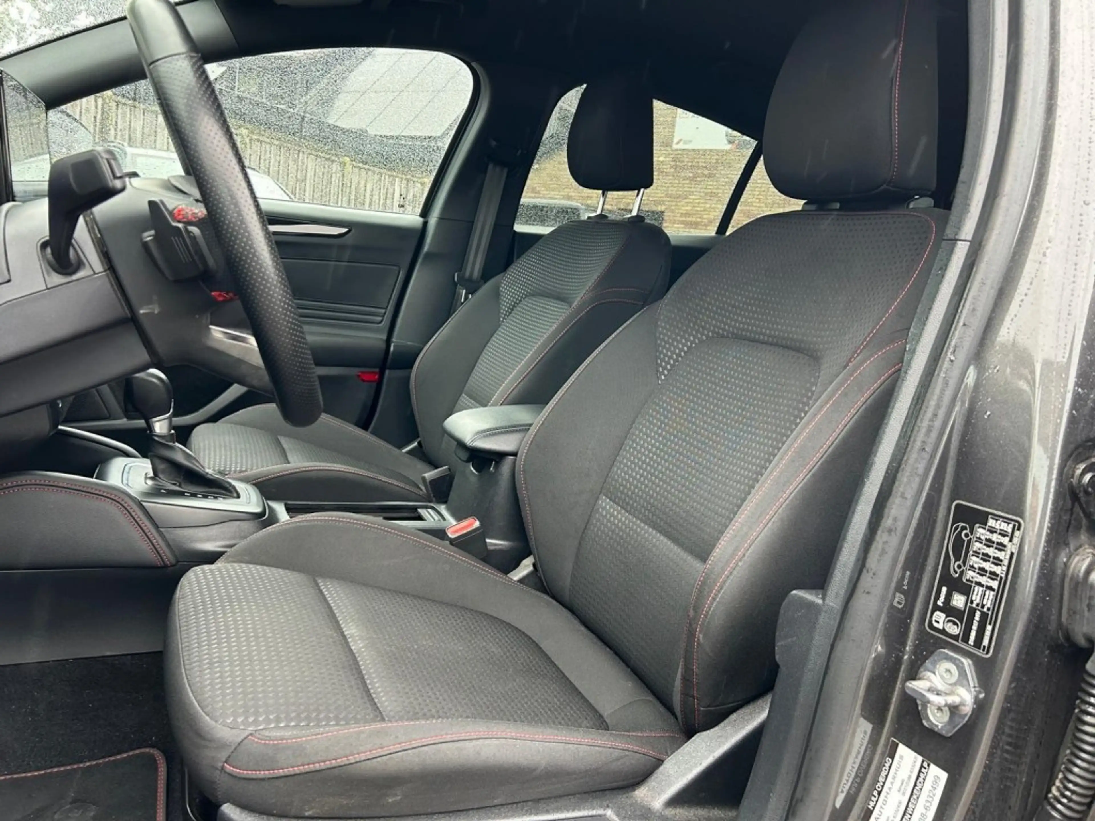 Ford Focus 1.0 EBH ST LINE X, Virtual, Cruise, Camera — photo 12