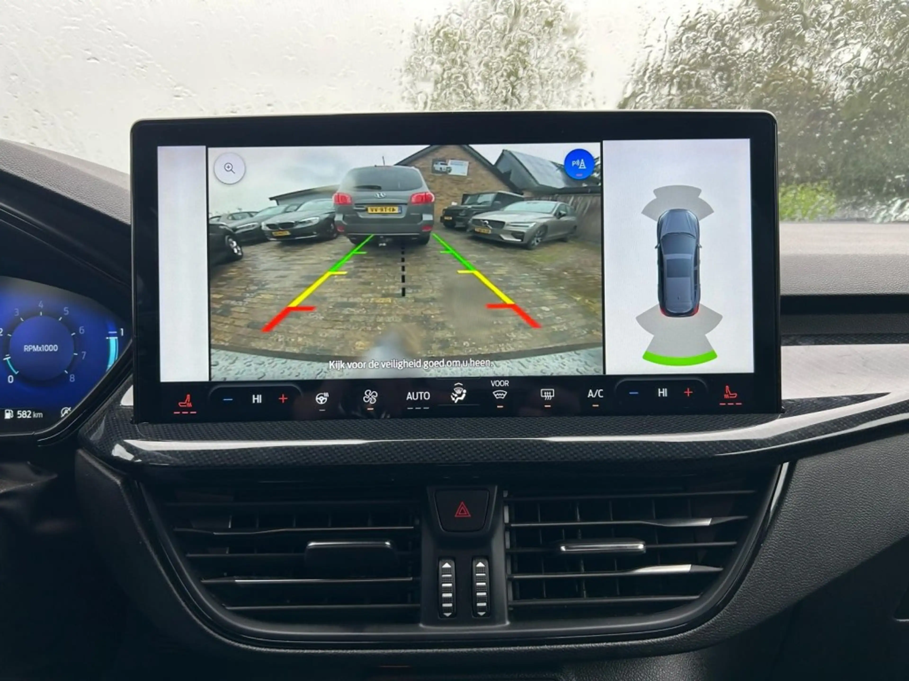 Ford Focus 1.0 EBH ST LINE X, Virtual, Cruise, Camera — photo 18