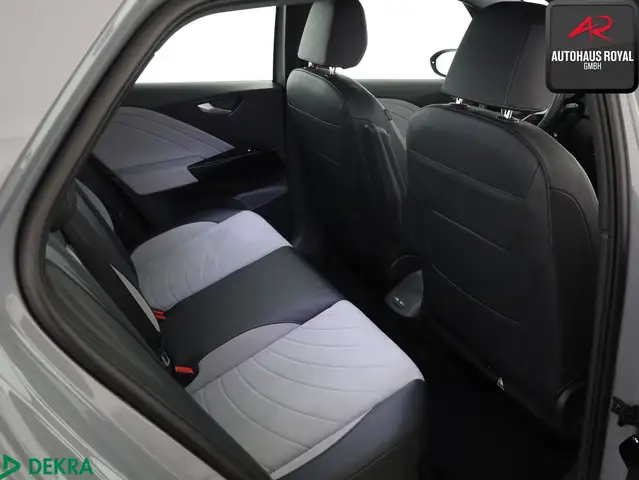 Volkswagen Id.3 view 13