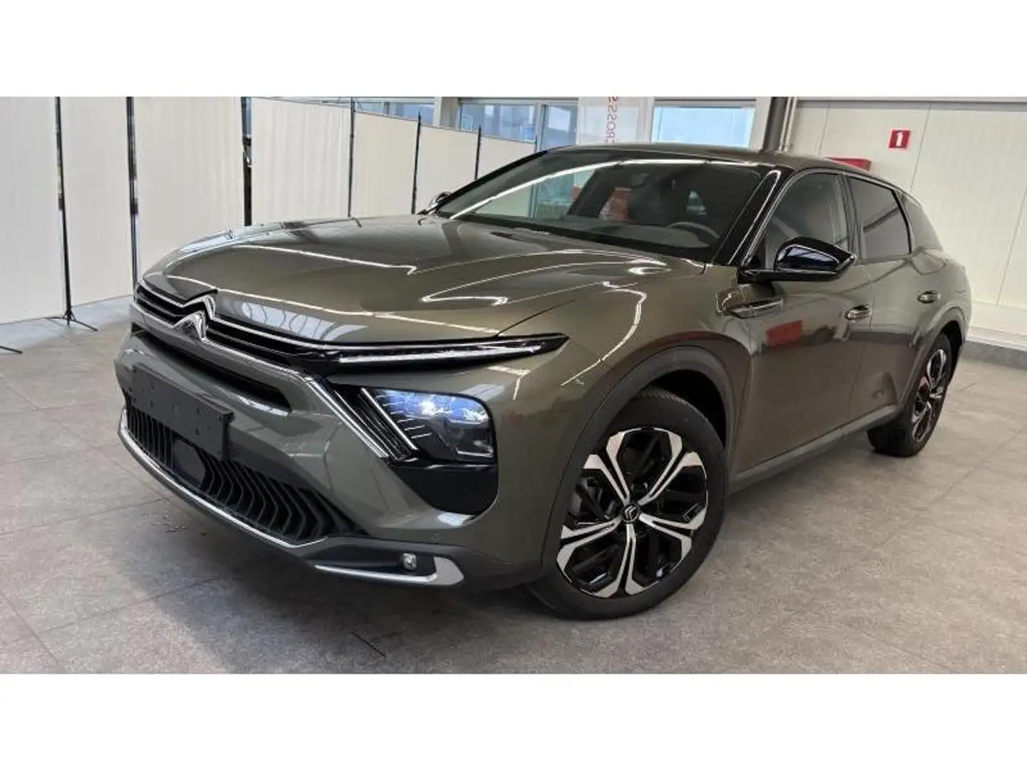 Citroen C5 X 1.6 Plug-in Hybrid 225 e-EAT8 Shine Pack Citroën Grau - 1