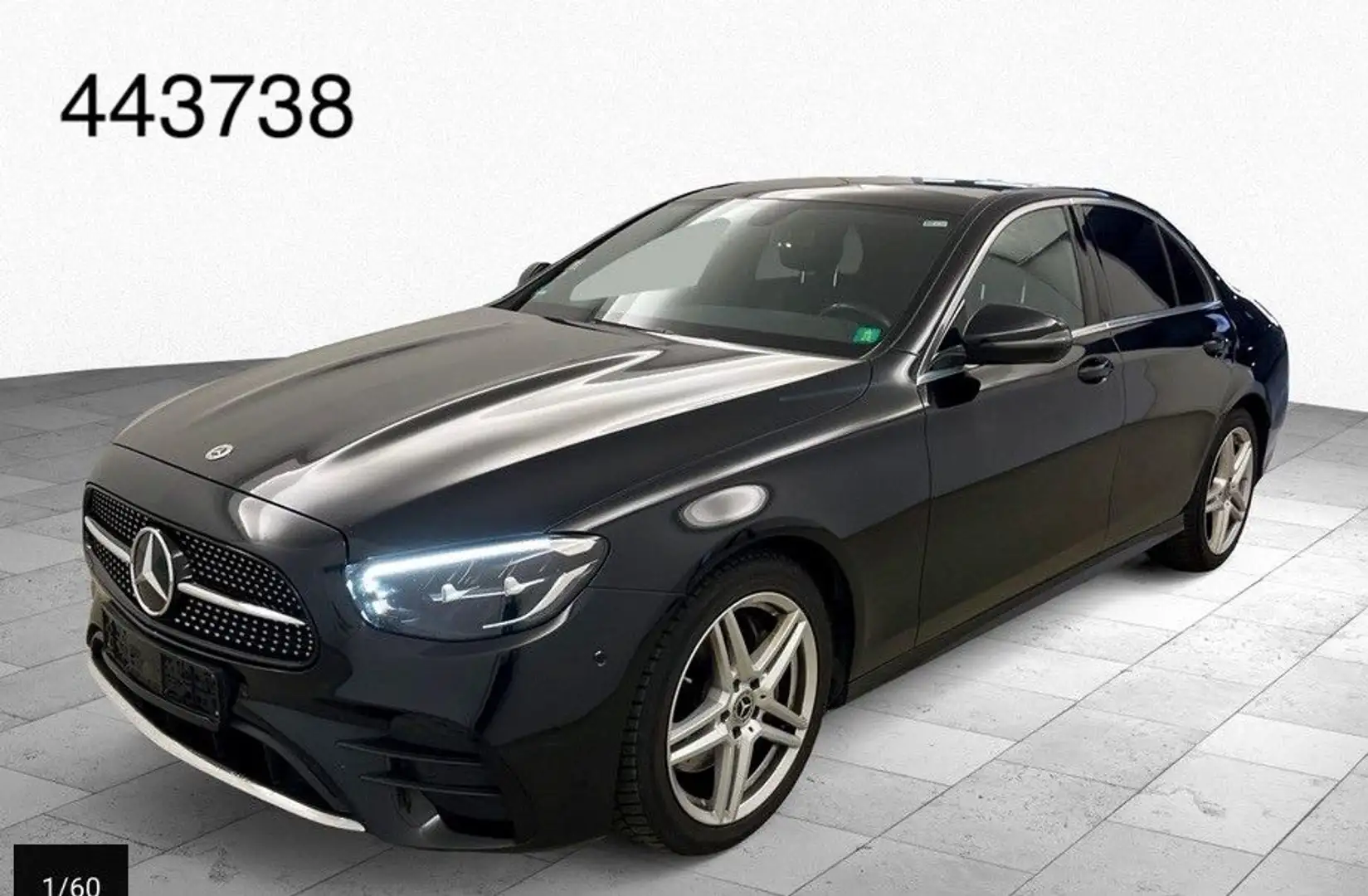 Mercedes-Benz E 220 2x AMG Line LED Pano DAB 18" Unfallfrei Noir - 1