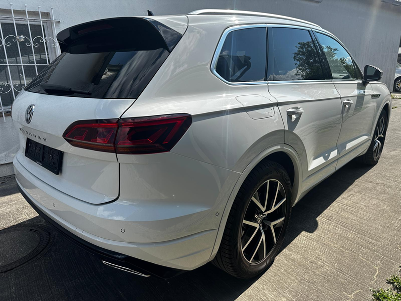 Volkswagen Touareg R-Line 4Motion Pano*Kamera*Head-Up*Szh — photo 4
