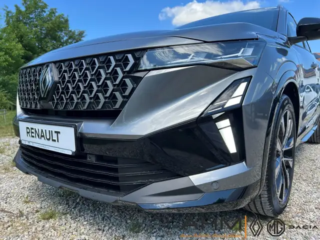 Renault Austral view 7