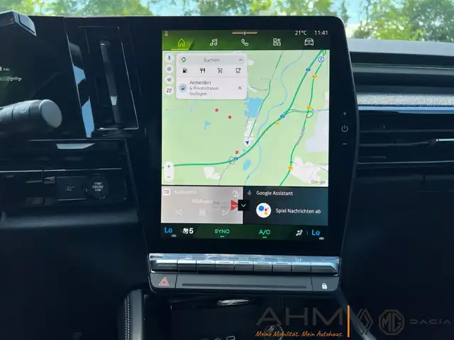 Renault Austral view 17