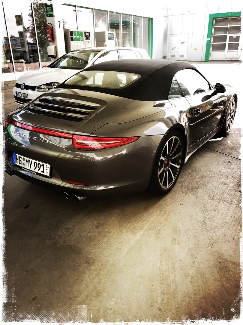 Porsche 991 911 Carrera 4 Cabriolet PDK Сірий - 1