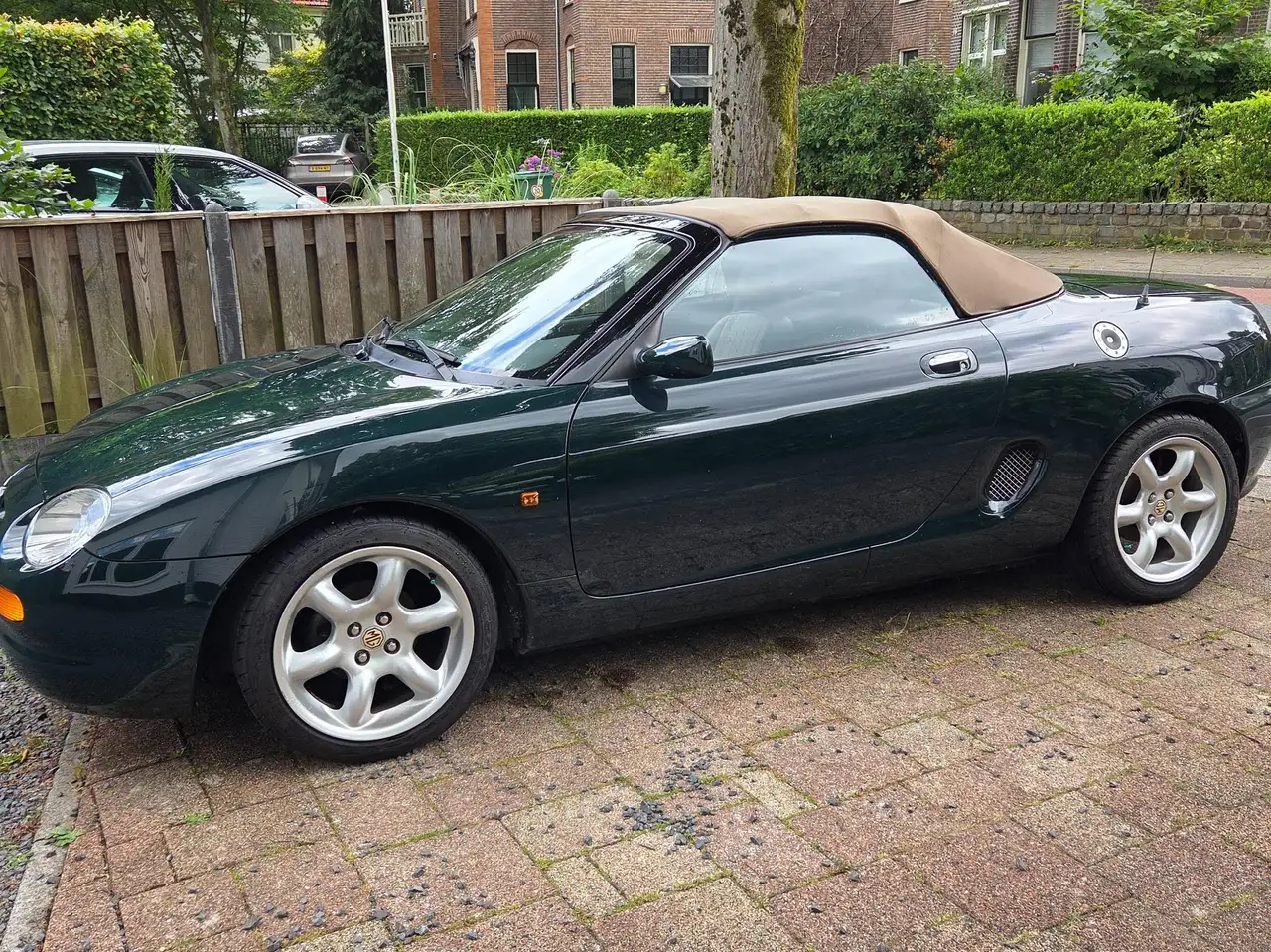 MGF 1.8i Abingdon Limited Edition, foto 2