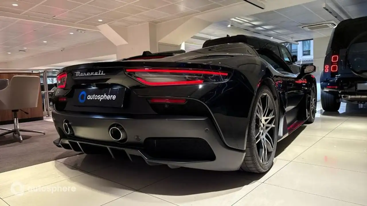 Maserati MC20 2025