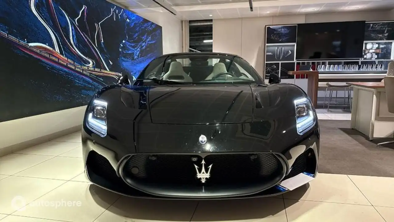 Maserati MC20 2025