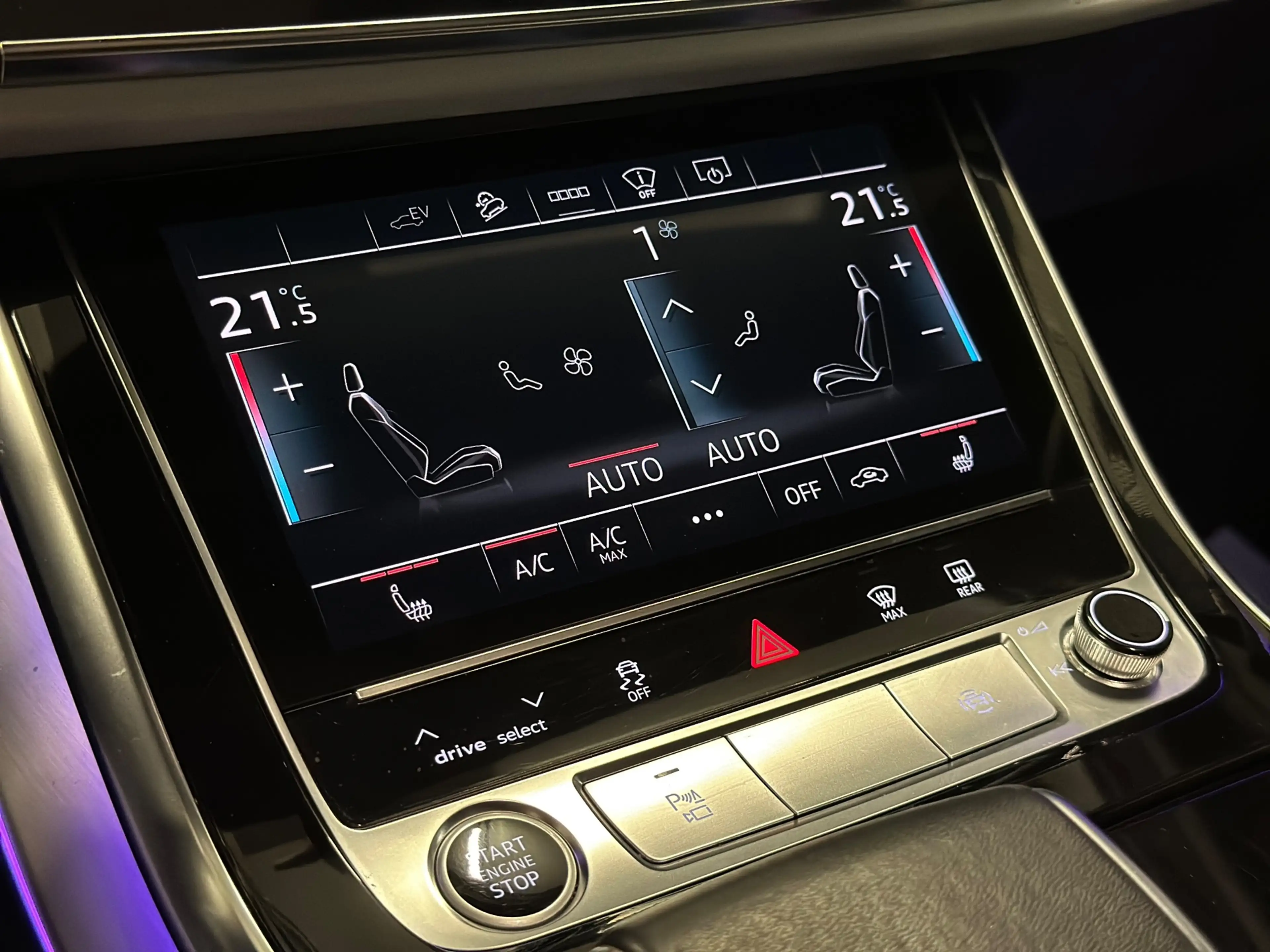 Audi Q7 55 TFSI e quattro 3X S-LINE|FULL OPTIONS — photo 22
