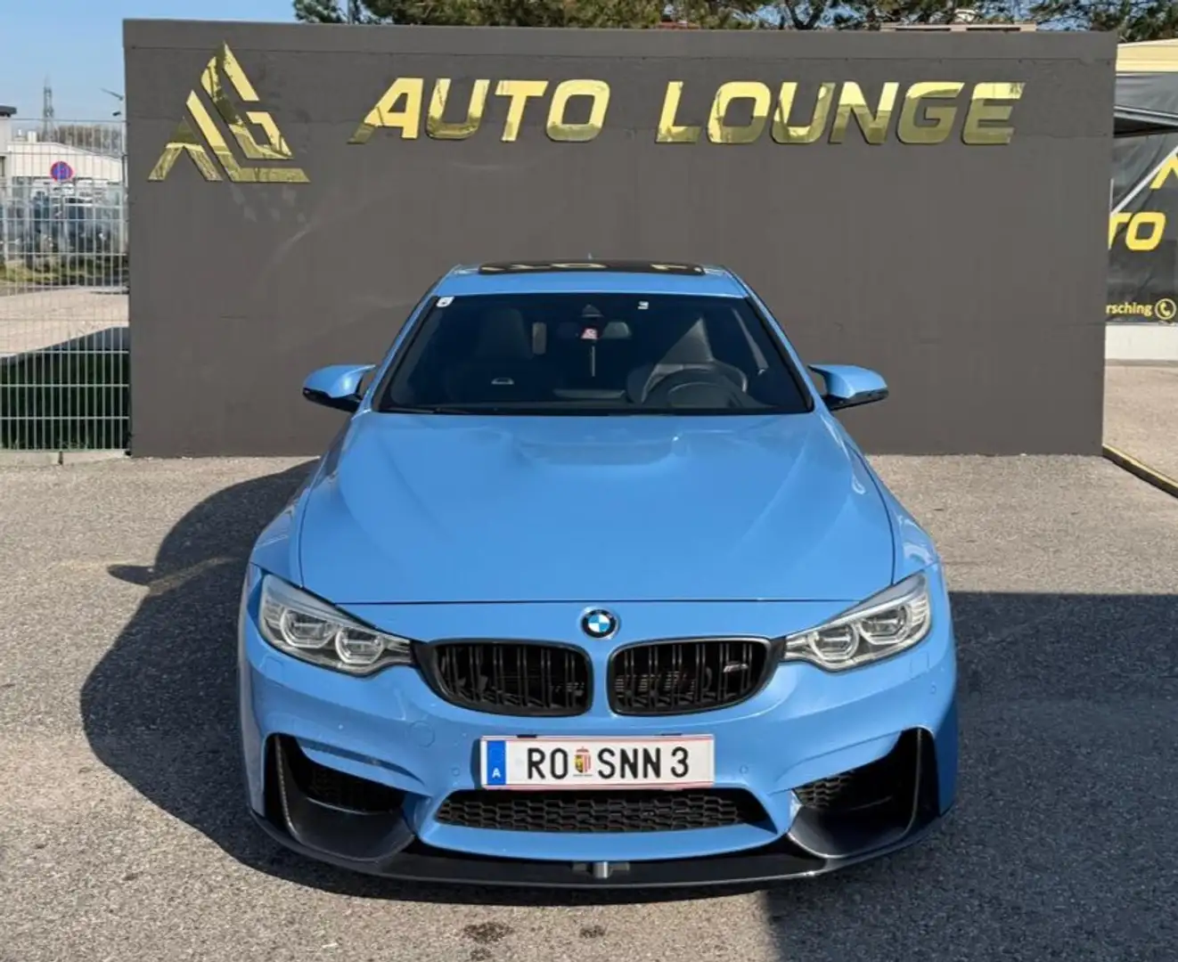 BMW M4 Blau - 2